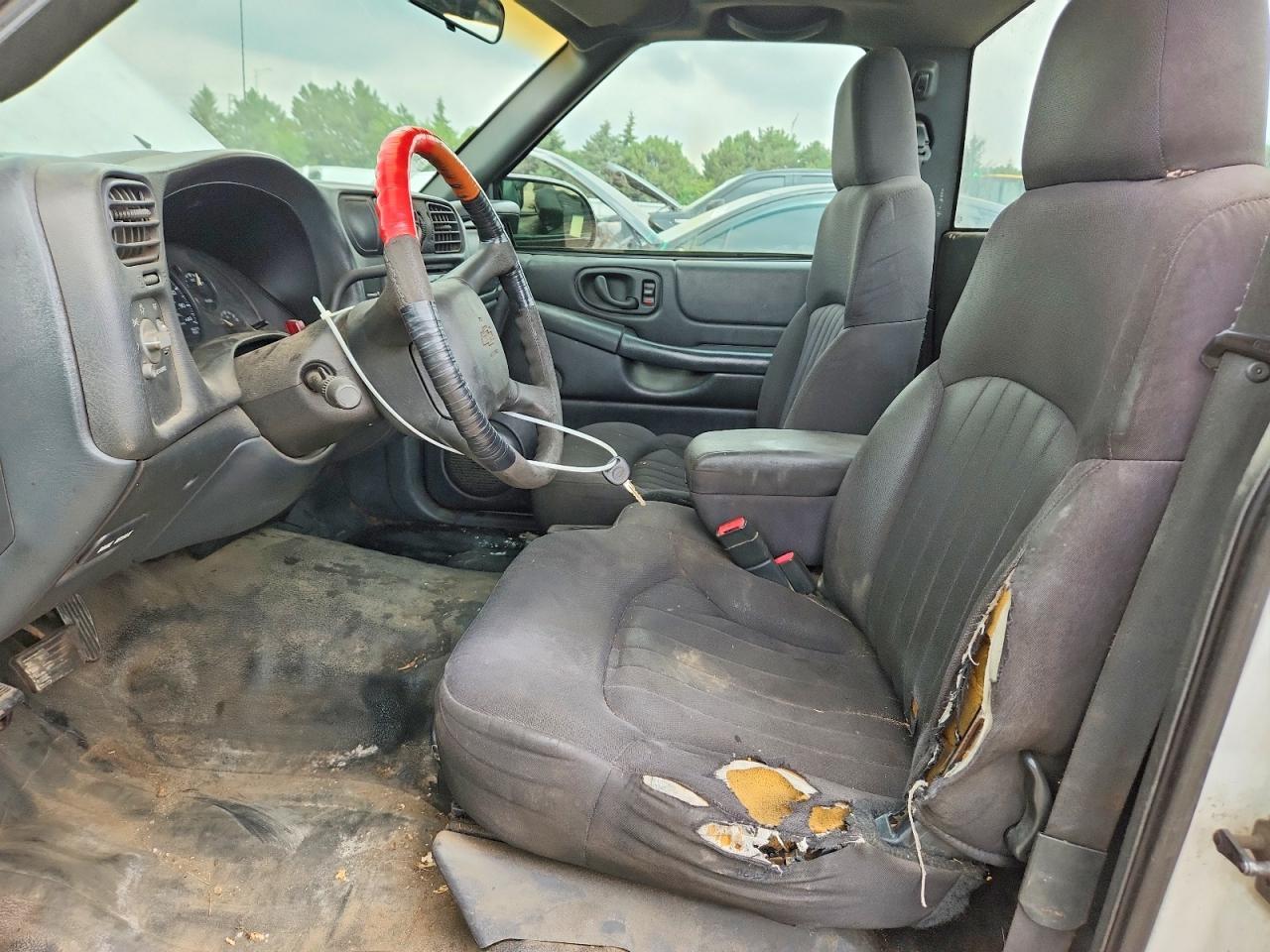 2003 Chevrolet S Truck S10 - Фото 7