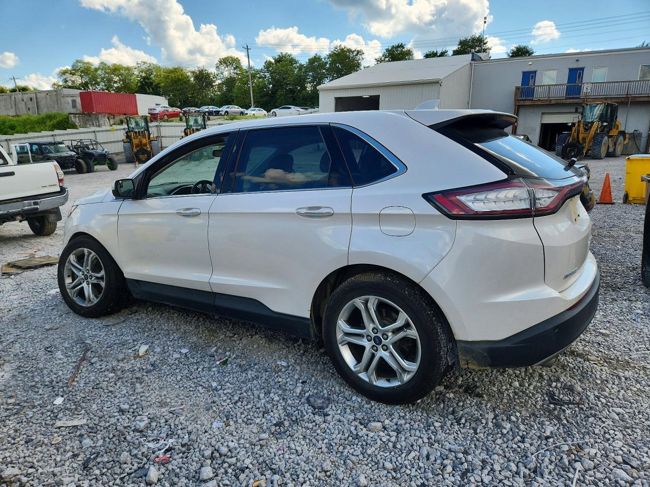 2018 Ford Edge Titanium - Фото 2