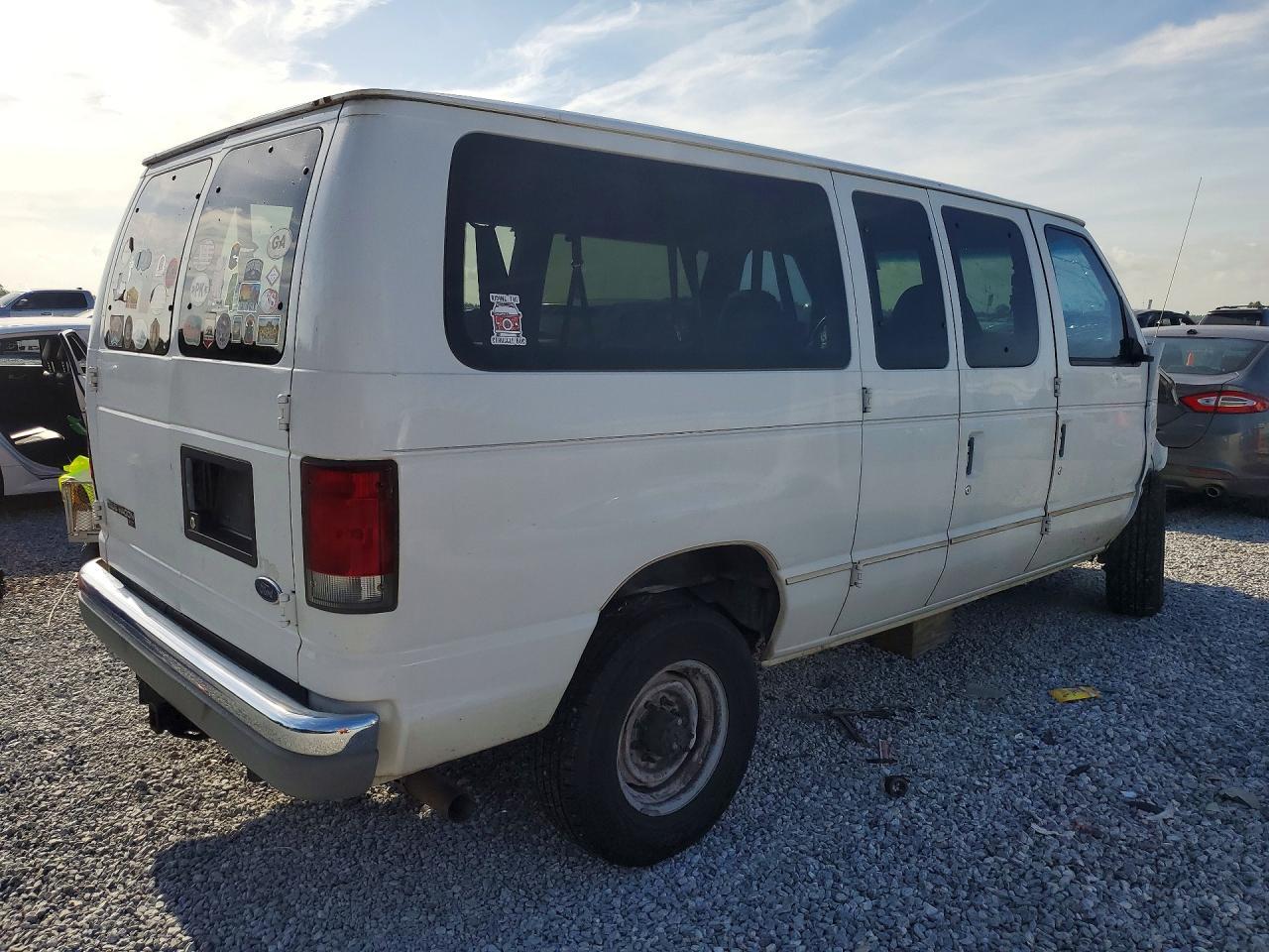 1998 Ford Econoline E350 - Image 3