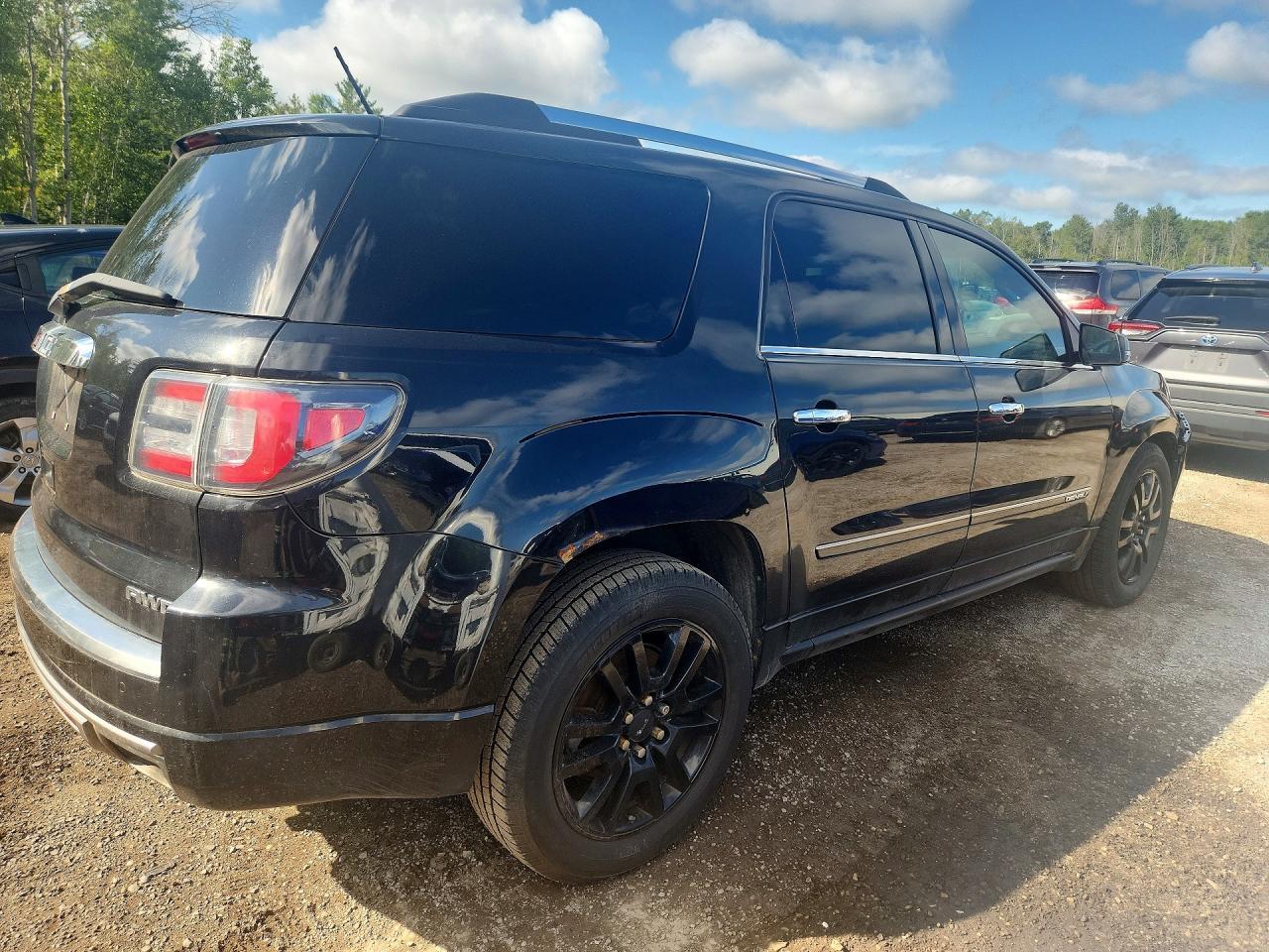 2015 GMC Acadia Denali - Фото 3