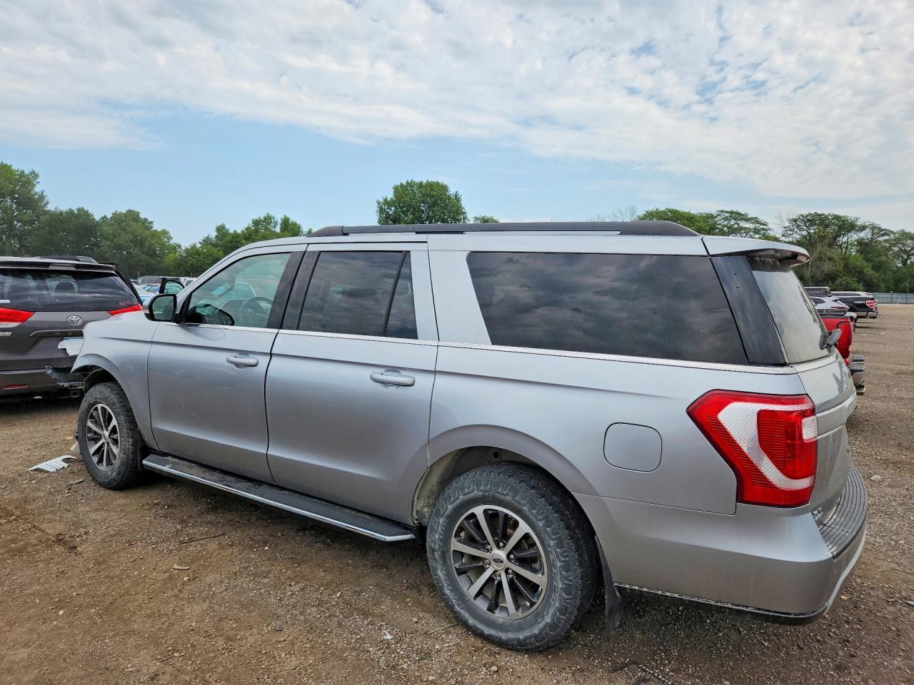2021 Ford Expedition Max Xlt - Image 2