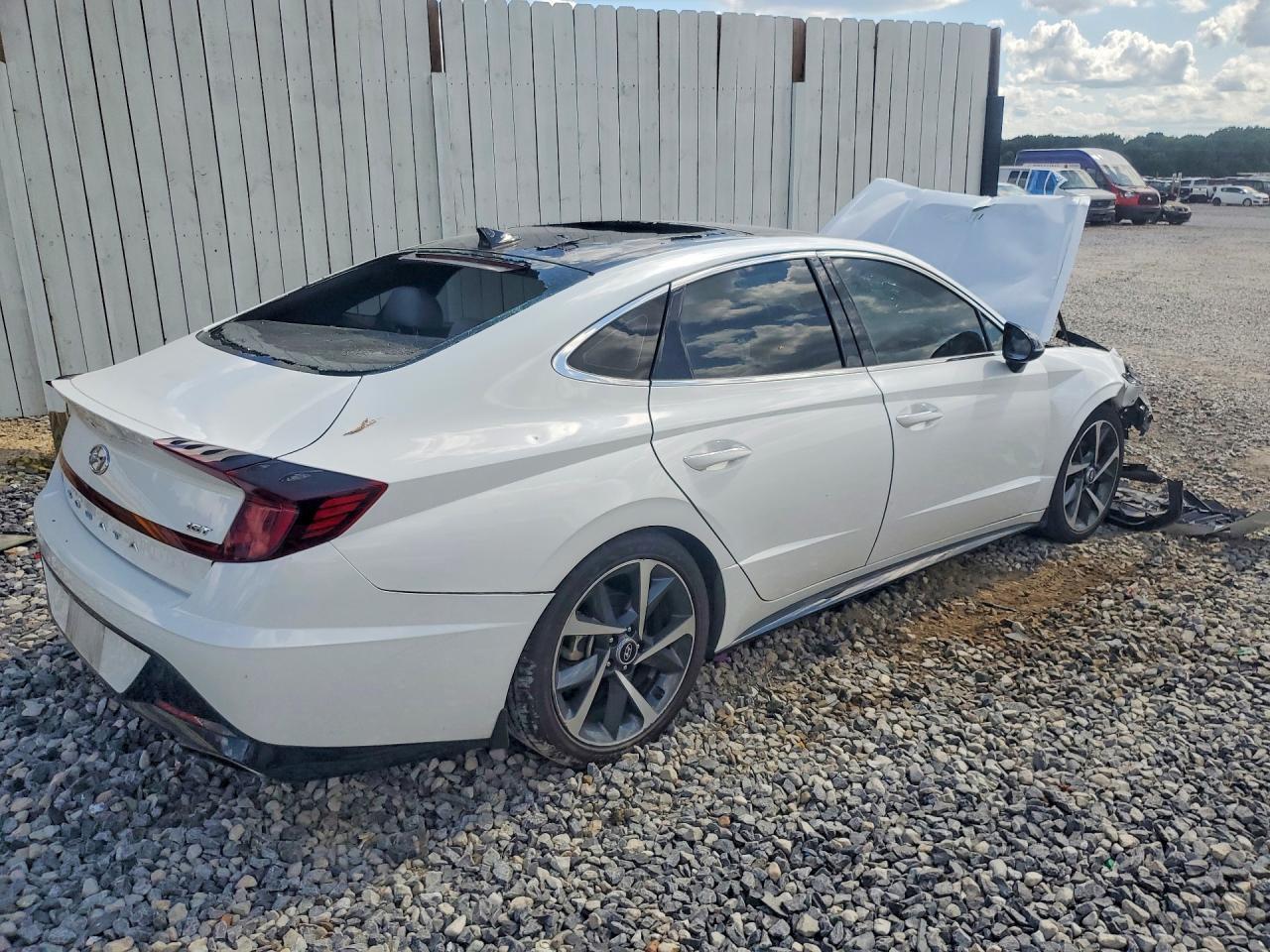 2022 Hyundai Sonata Sel Plus - Image 3