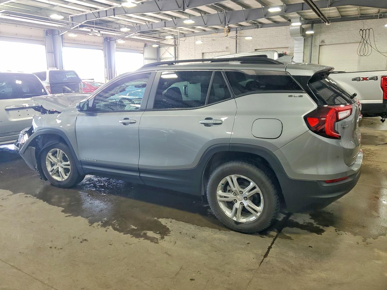 2023 GMC Terrain Sle - Фото 2
