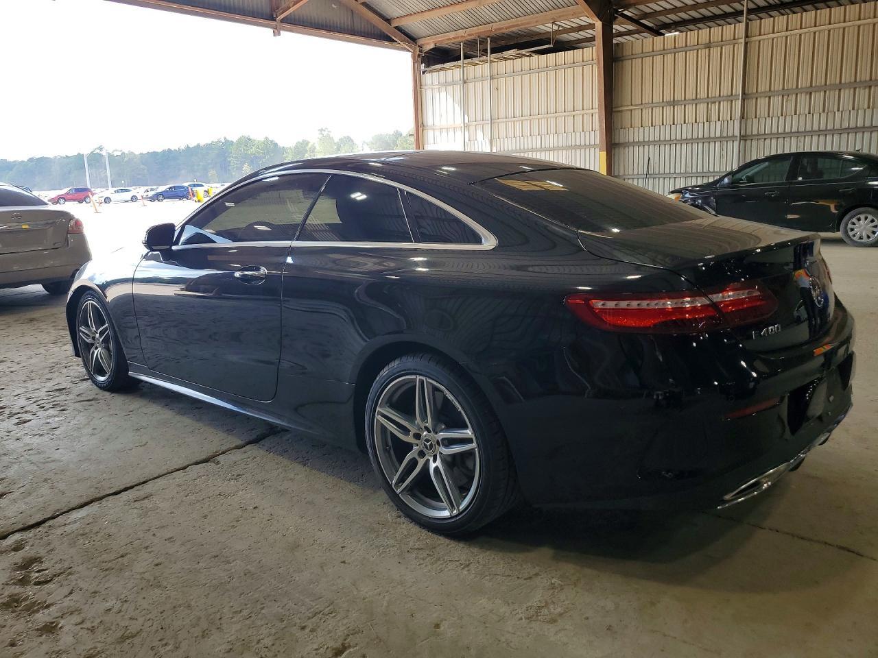 2018 Mercedes-Benz E 400 - Фото 2