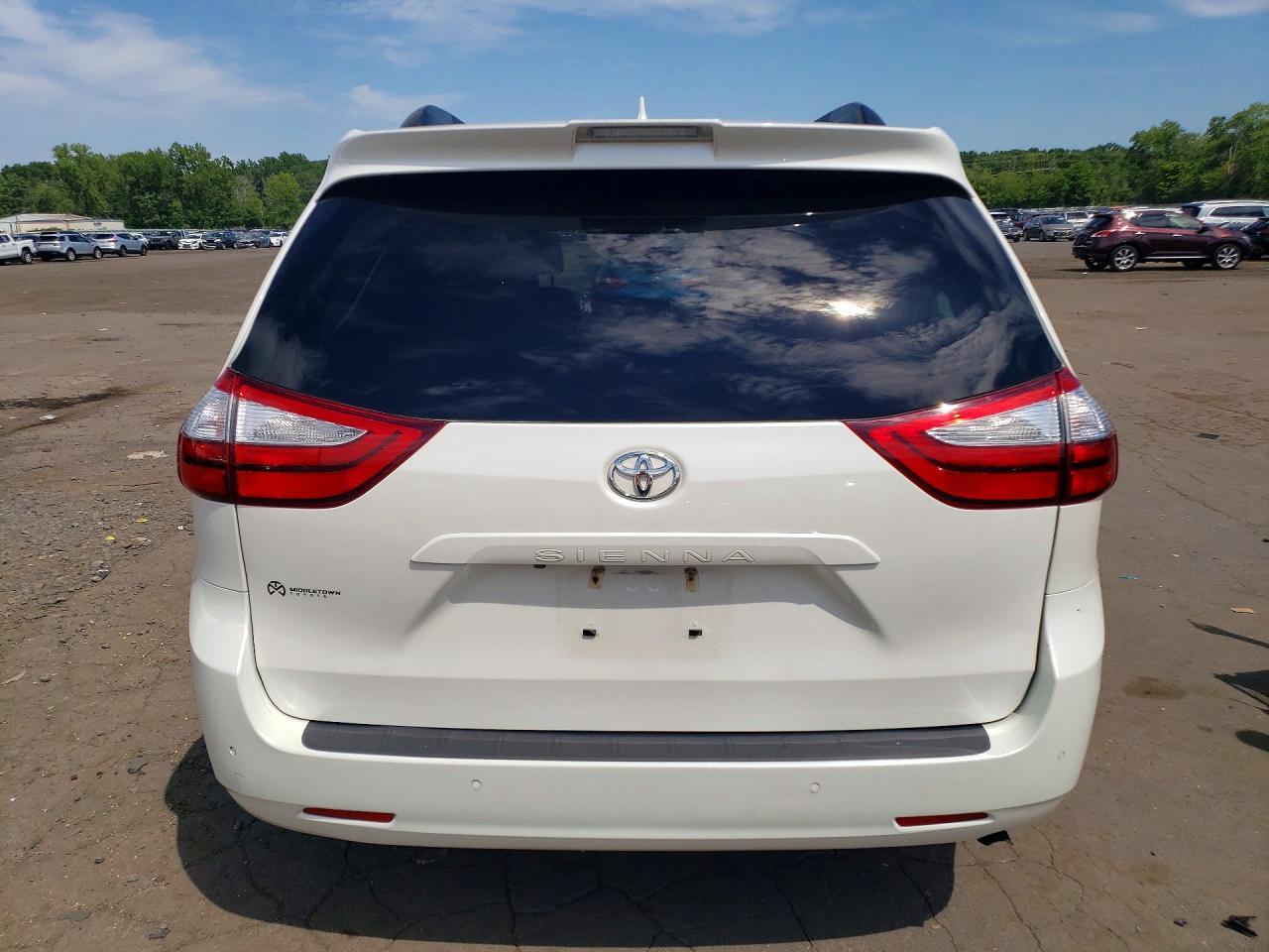 2019 Toyota Sienna Xle Premium 7-Passenger - Фото 6