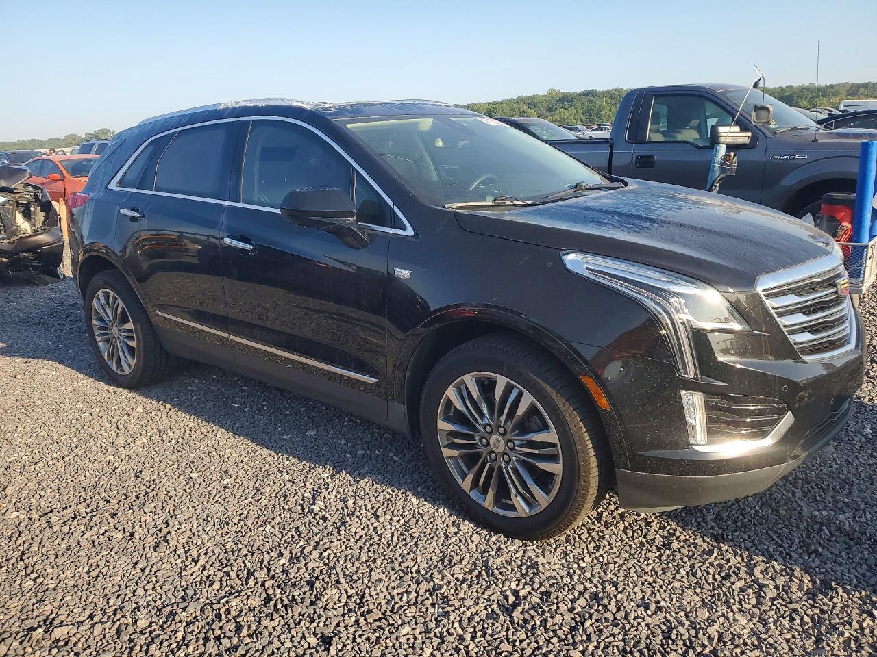 2017 Cadillac Xt5 Premium Luxury - Фото 4