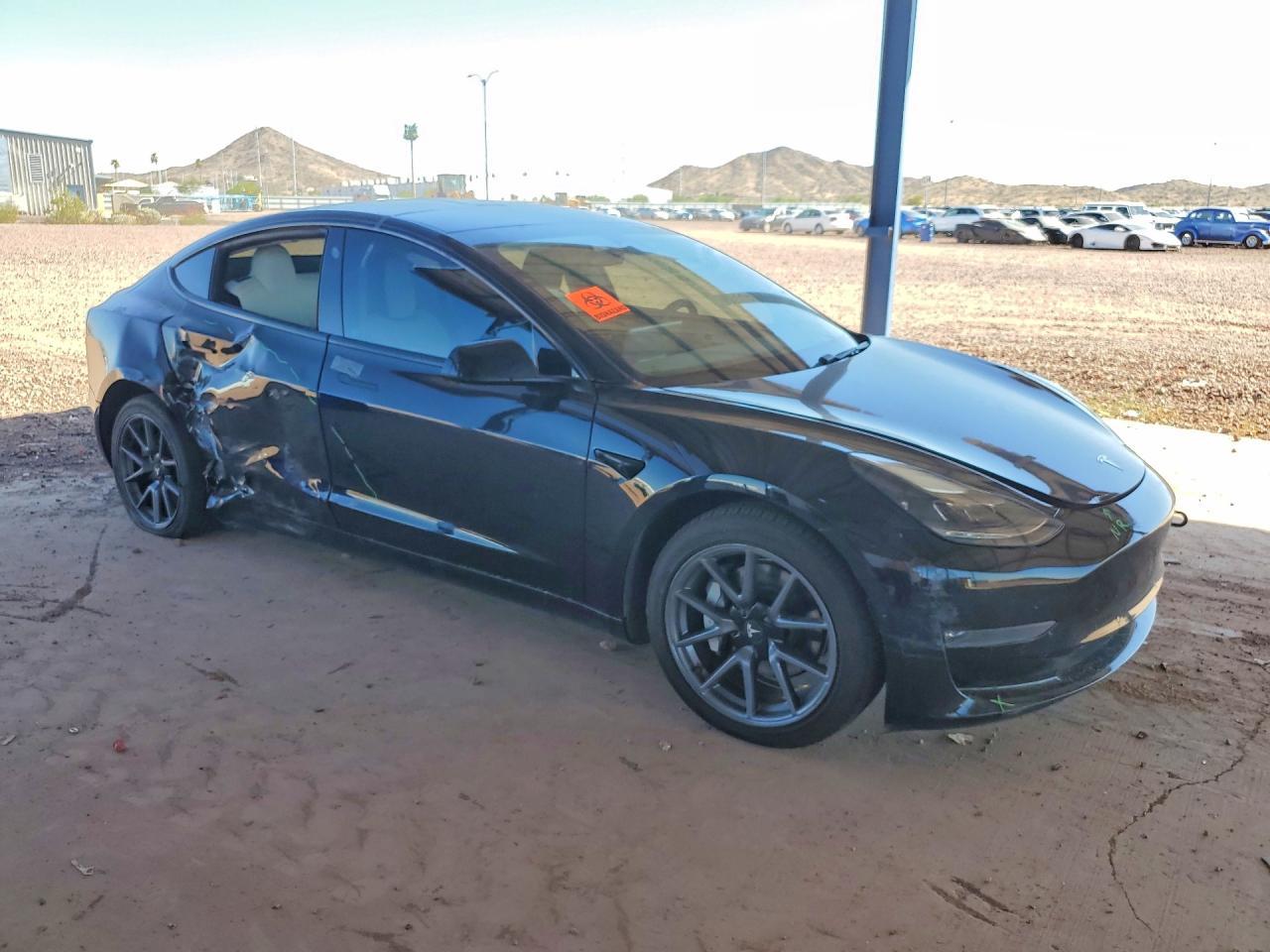 2021 Tesla Model 3 - Фото 4