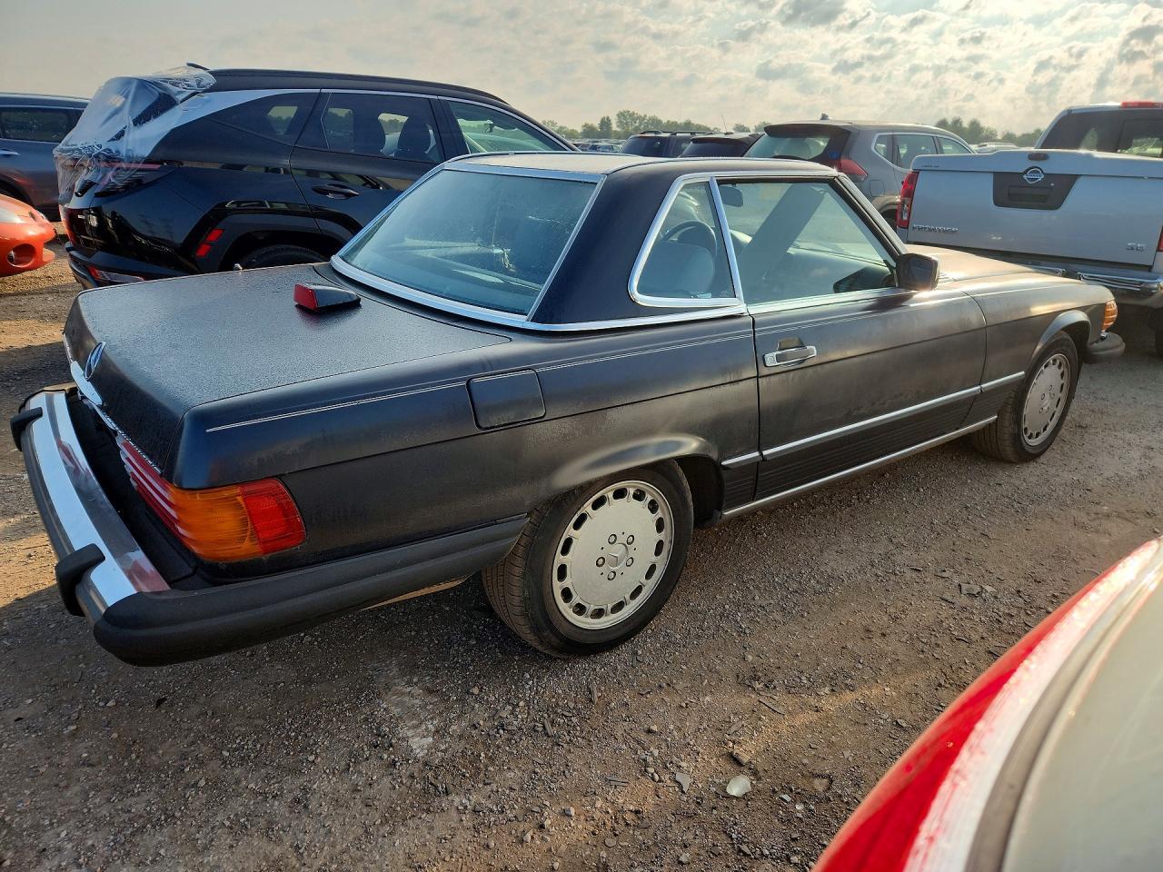 1987 Mercedes-Benz 560 Sl - Image 3
