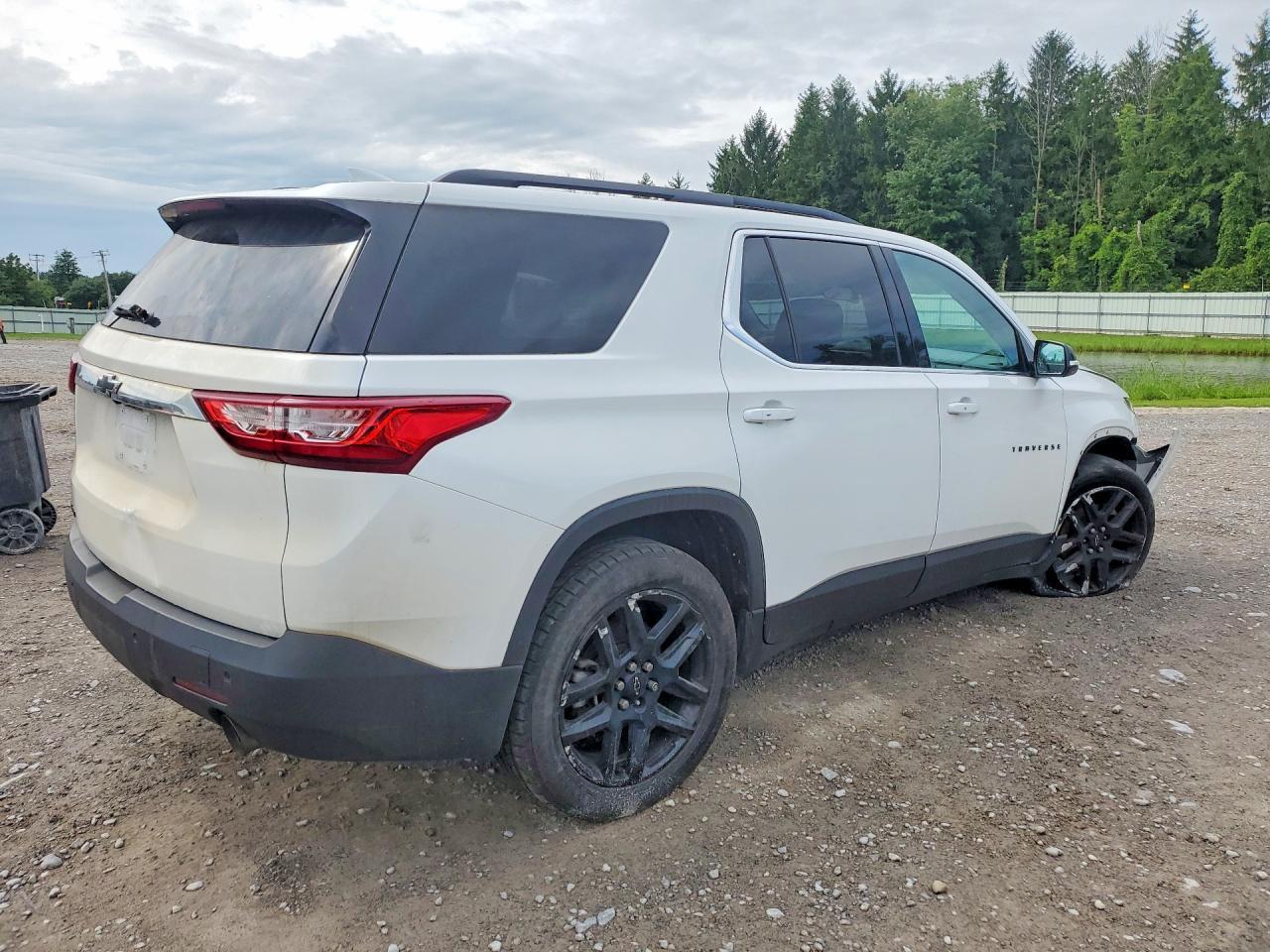 2019 Chevrolet Traverse Lt - Фото 3