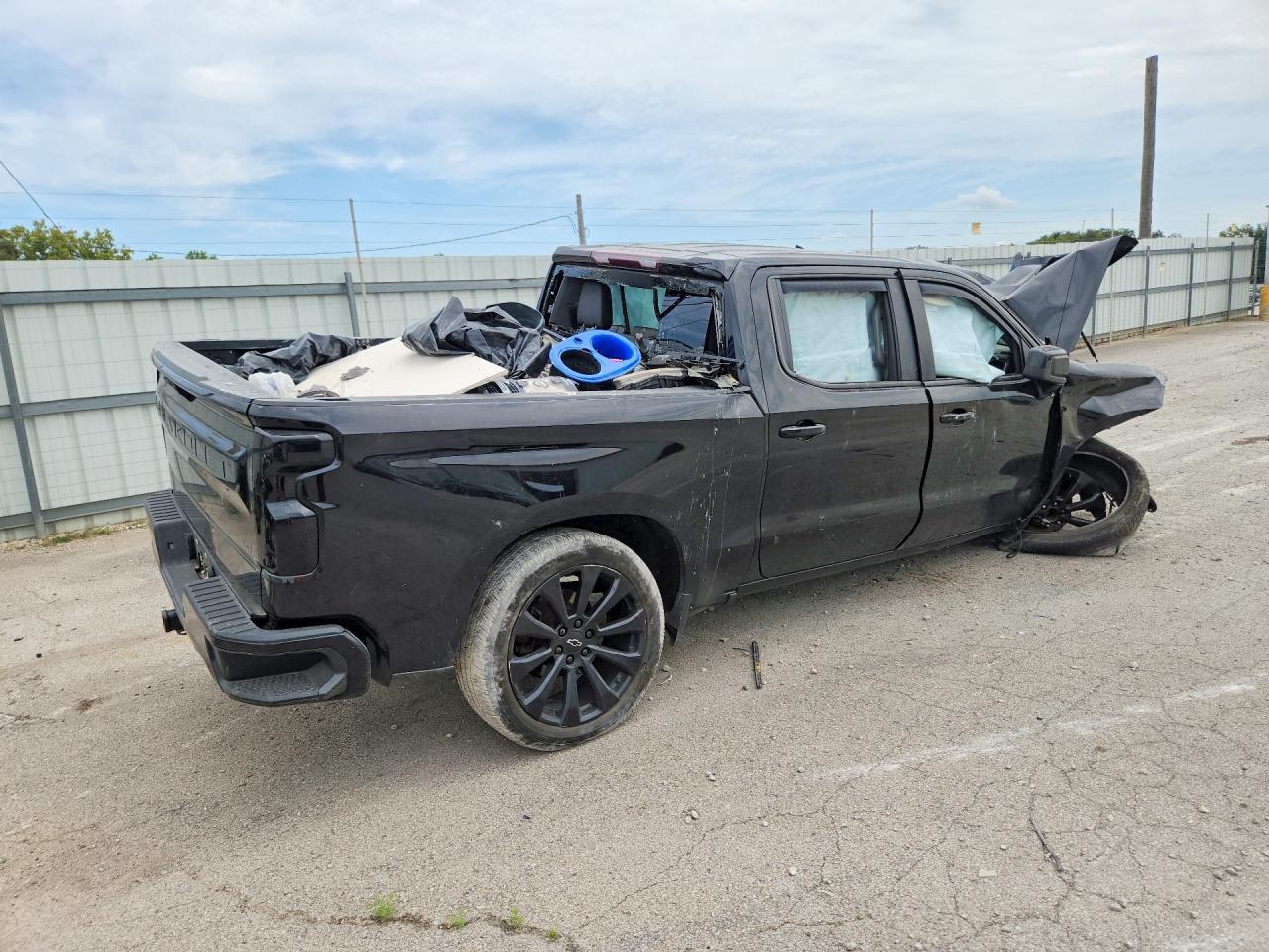 2021 Chevrolet Silverado K1500 Lt Trail Boss - Фото 3