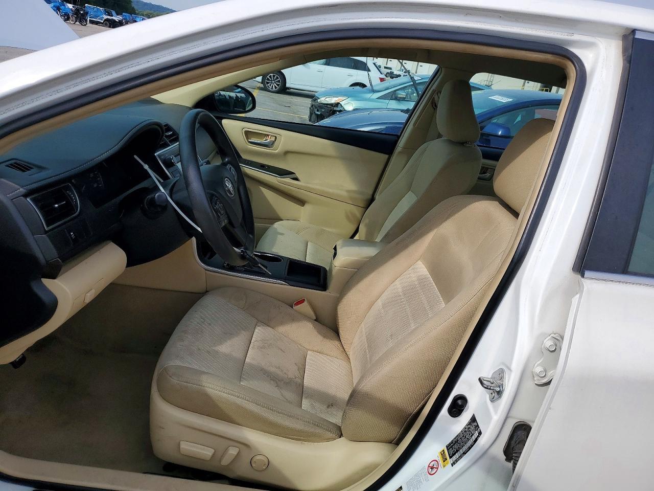 2015 Toyota Camry Le - Image 7