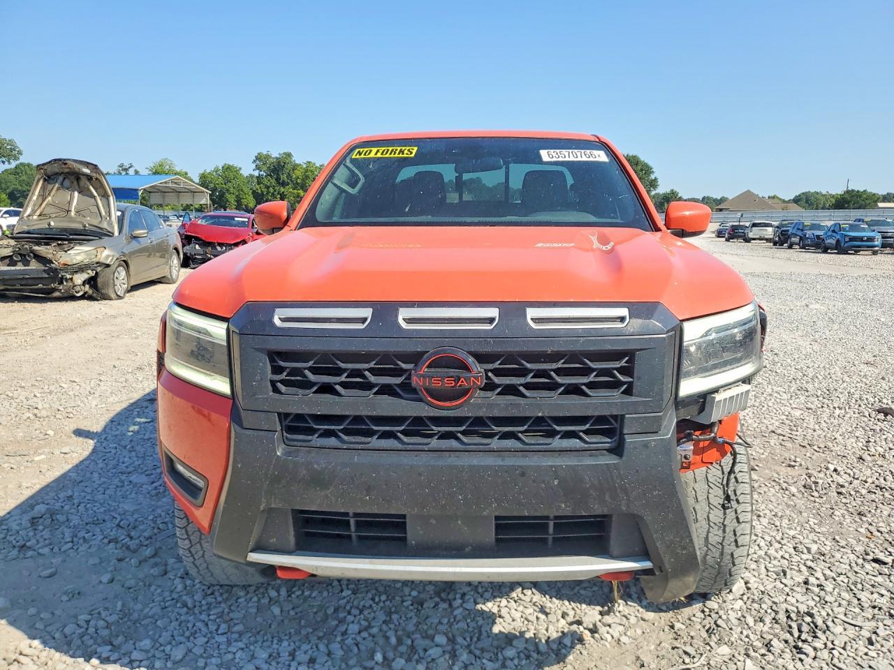 2025 Nissan Frontier Pro-4X - Фото 5