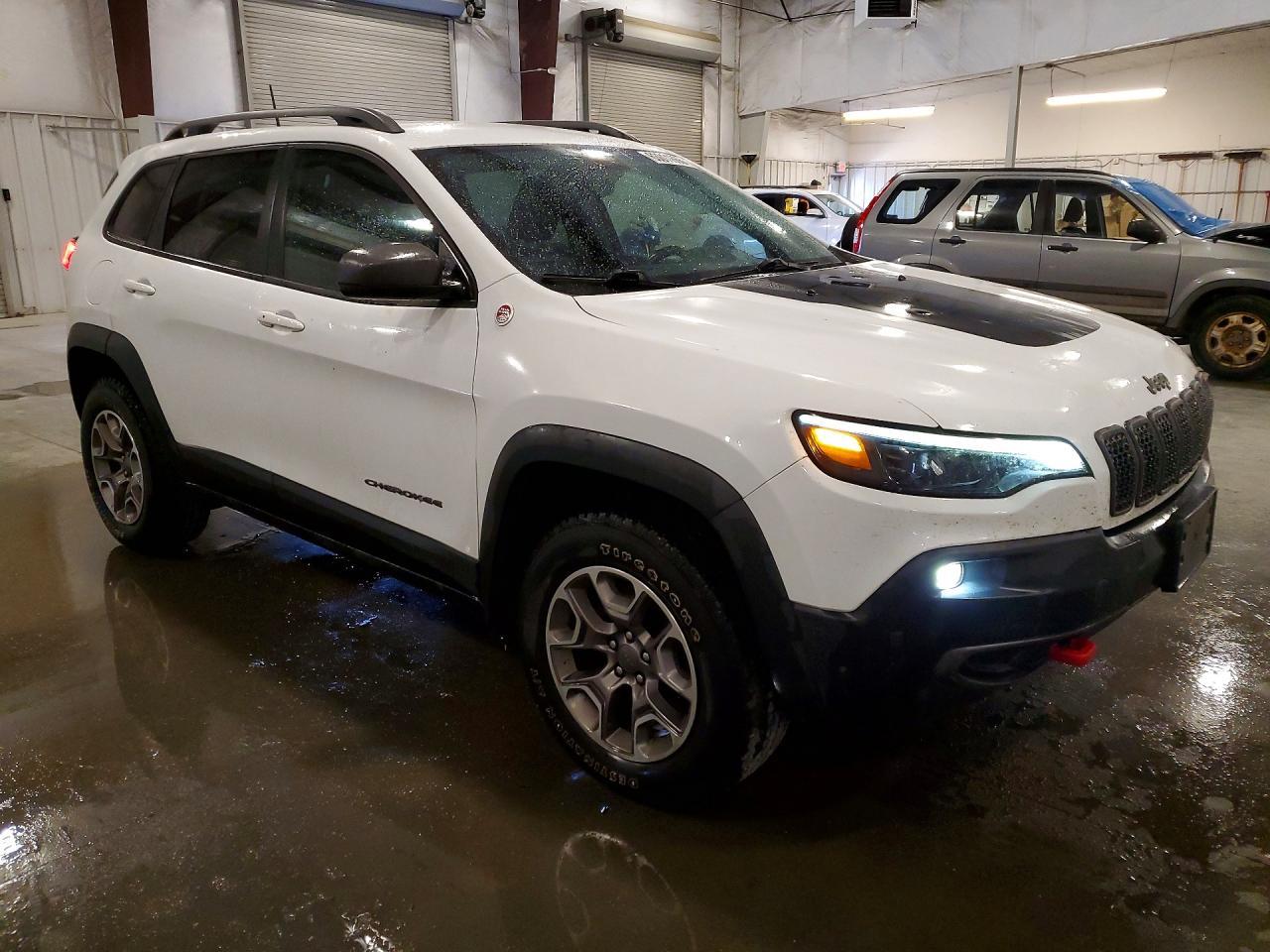 2020 Jeep Cherokee Trailhawk - Image 4