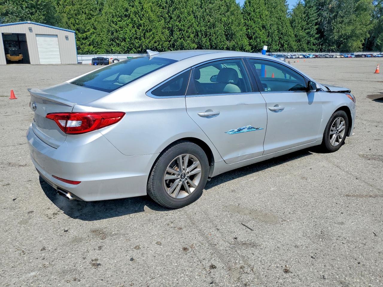 2017 Hyundai Sonata Se - Фото 3