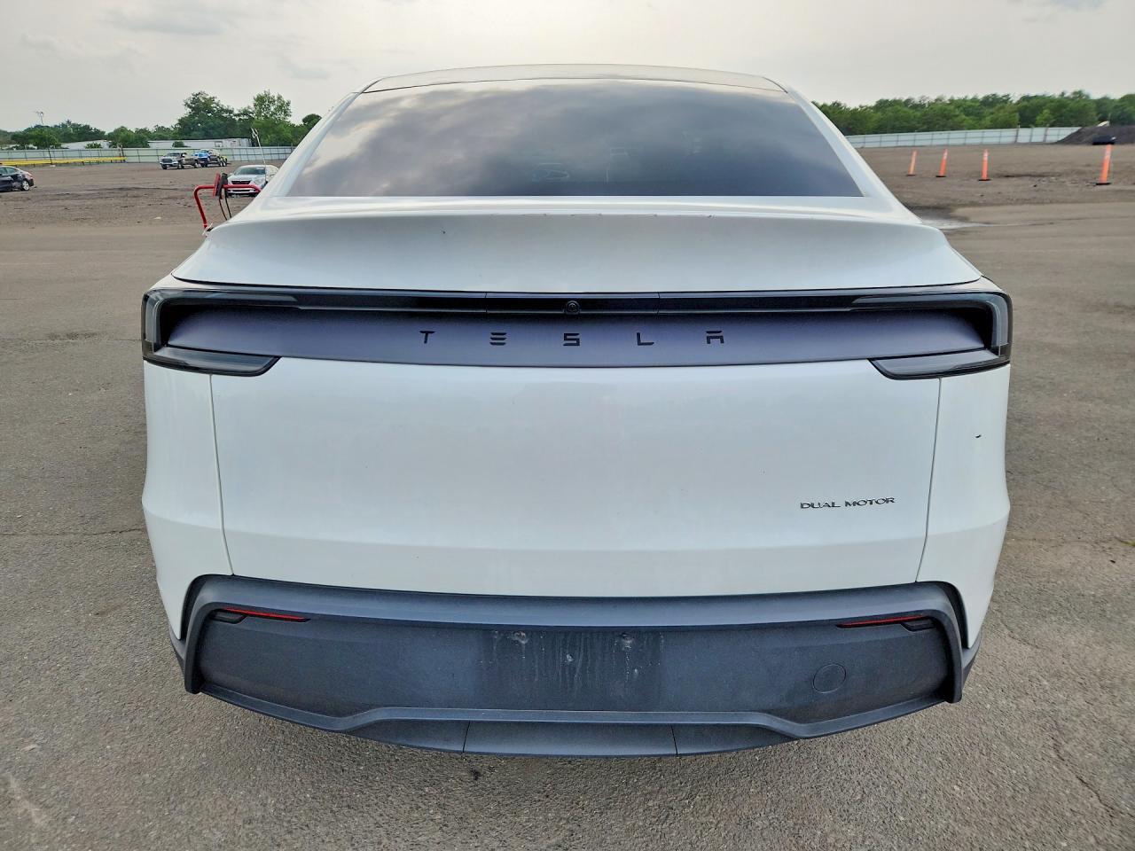 2026 Tesla Model Y - Image 6