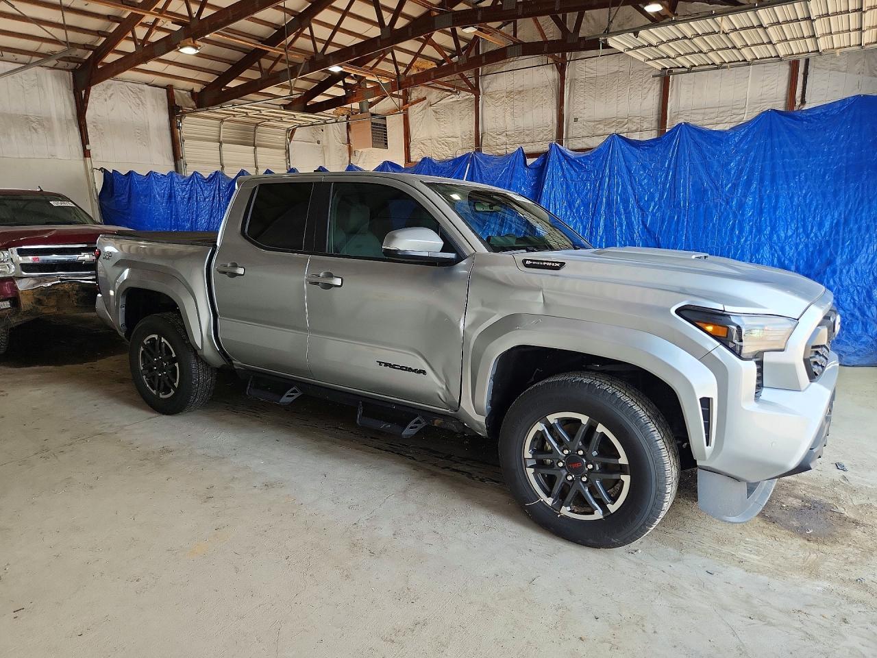 2025 Toyota Tacoma Trd Sport Hv - Image 4