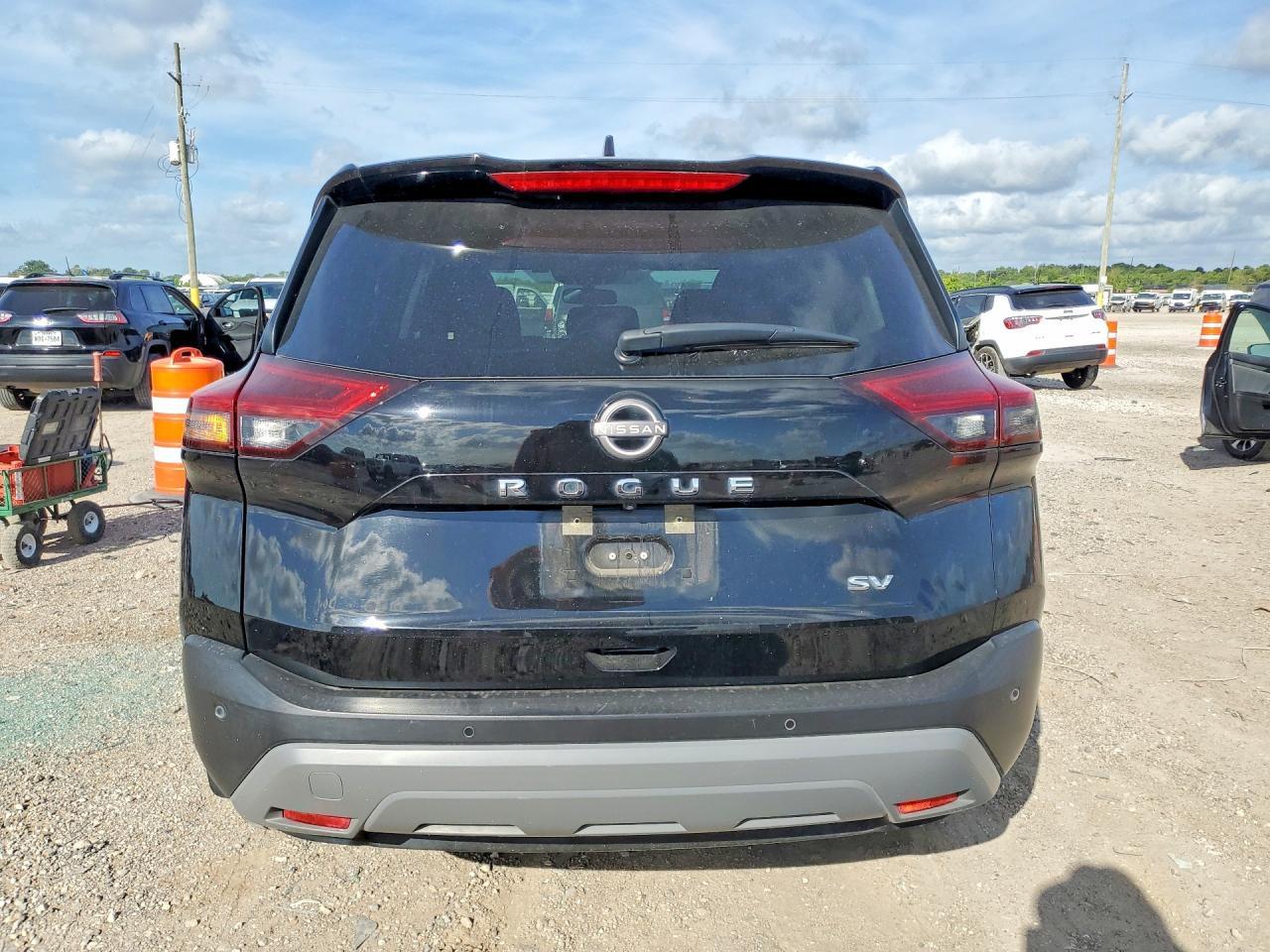 2023 Nissan Rogue Sv - Фото 6