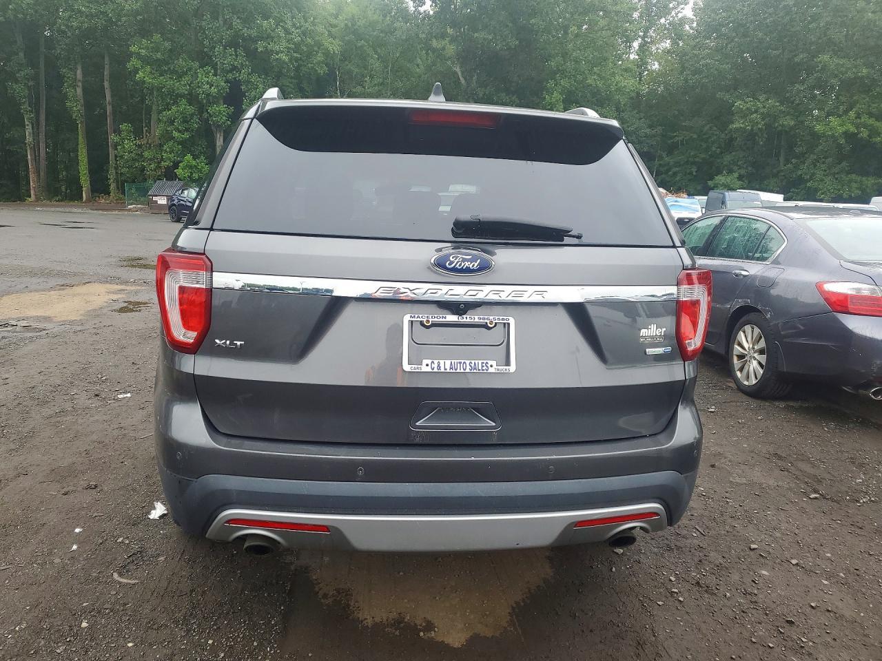 2017 Ford Explorer Xlt - Фото 6