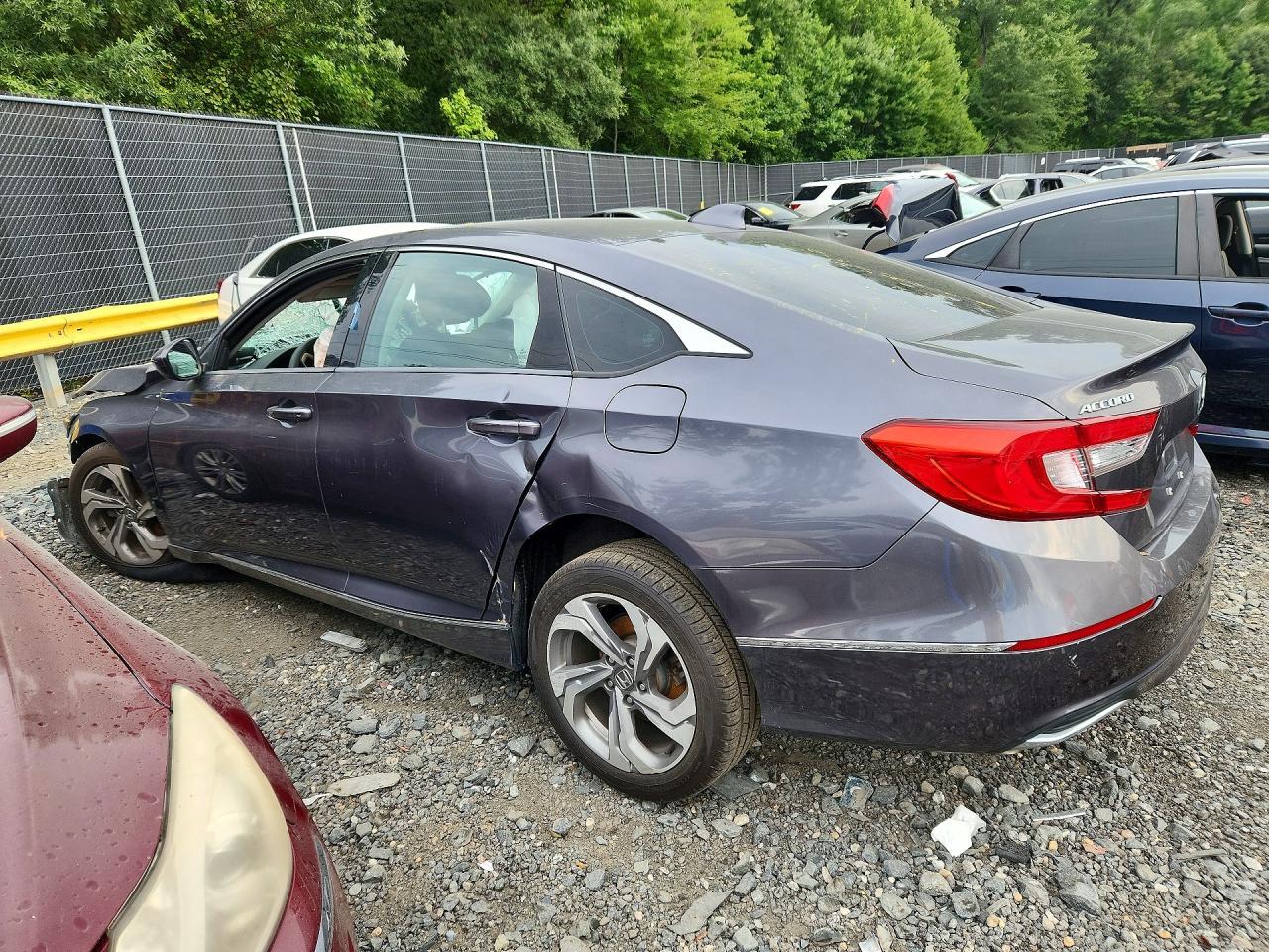 2018 Honda Accord Ex - Image 2