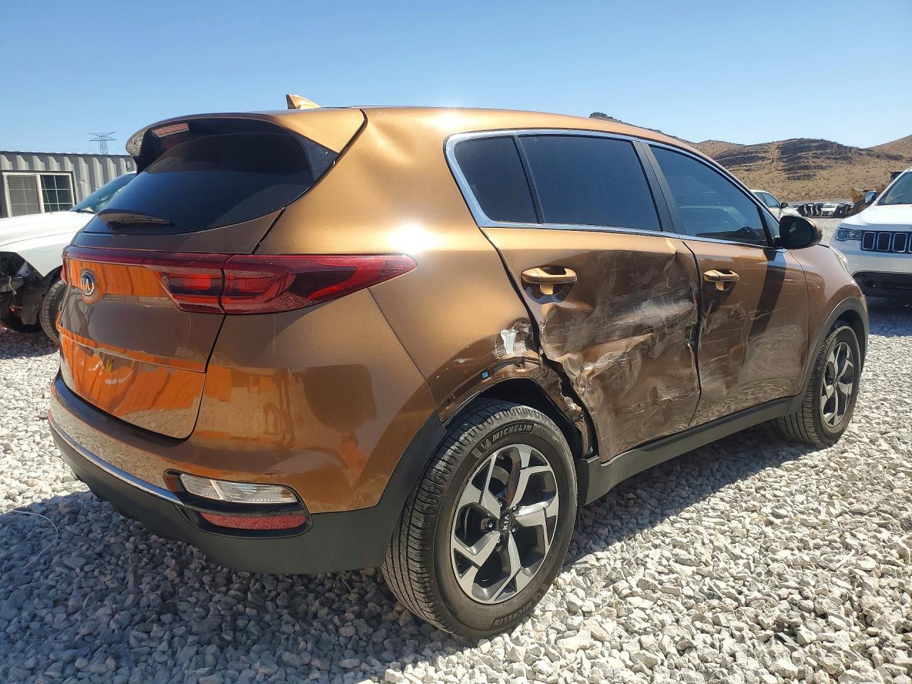 2020 Kia Sportage Lx - Фото 3