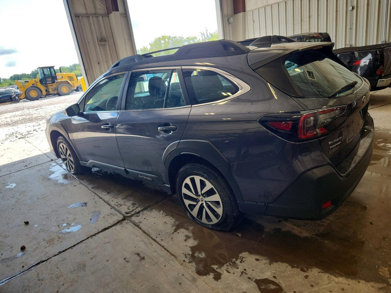 2023 Subaru Outback - Фото 2