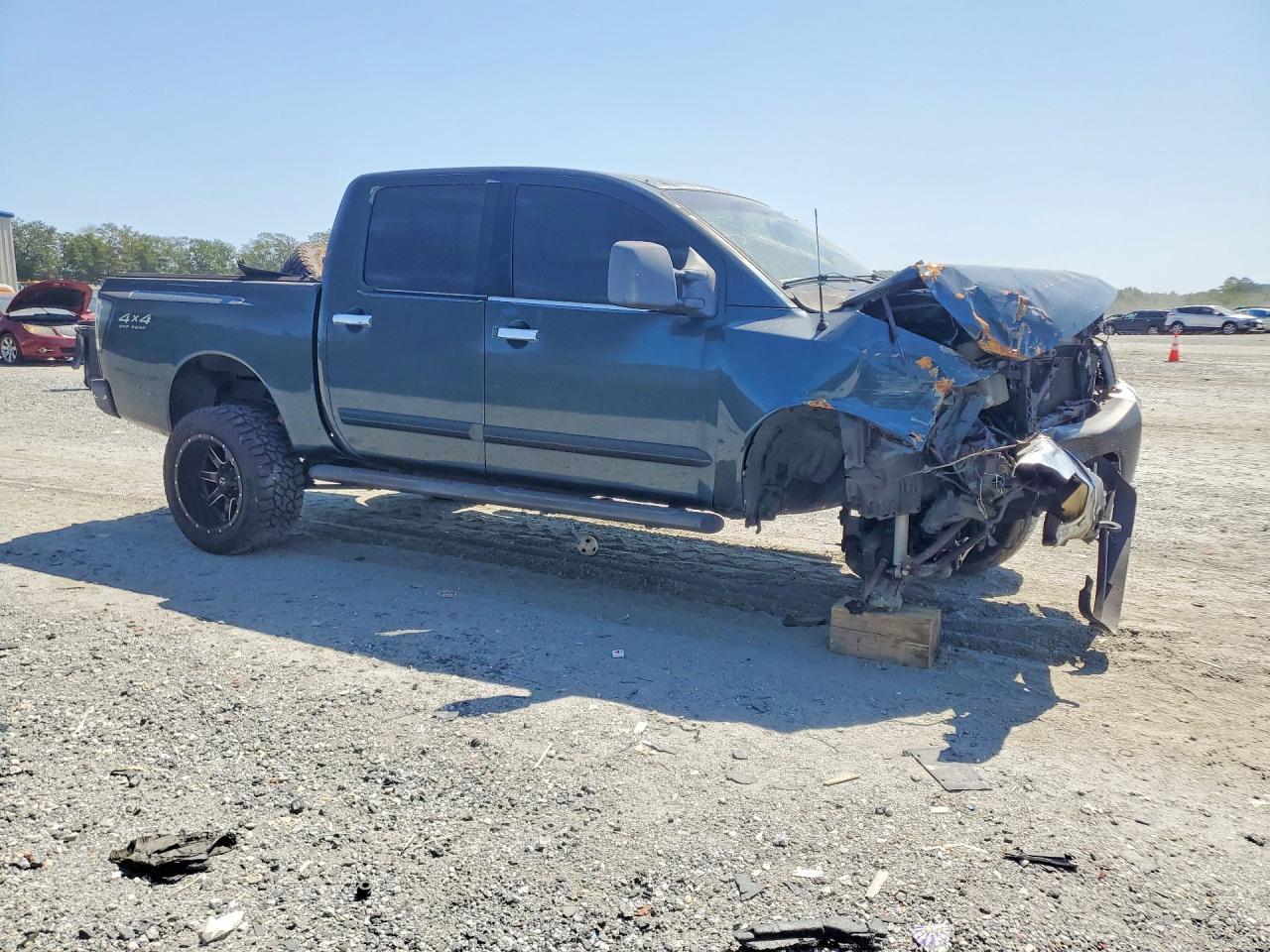2004 Nissan Titan Xe - Фото 4