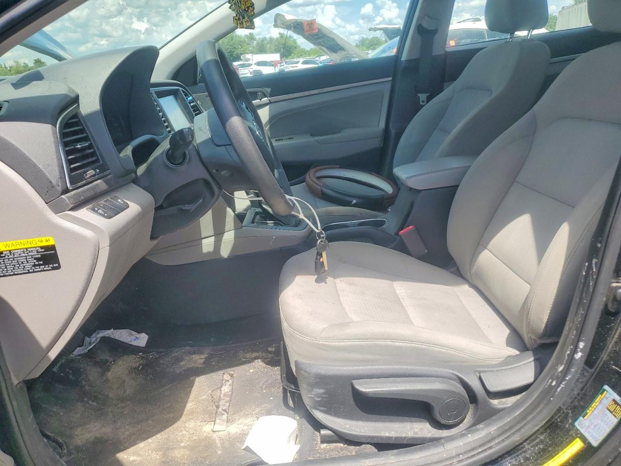 2017 Hyundai Elantra Se - Фото 7