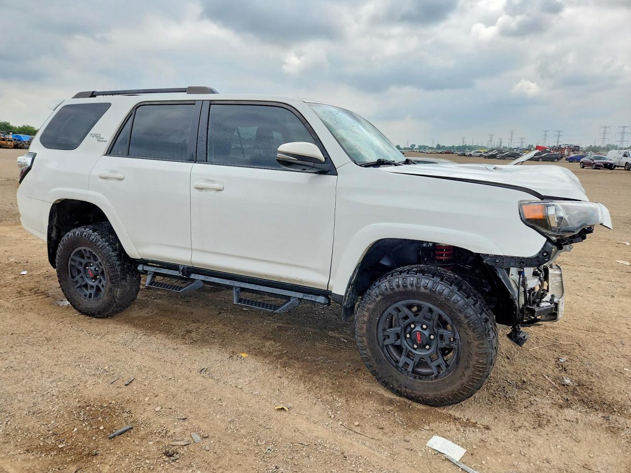 2019 Toyota 4Runner Trd Off-Road Premium - Image 4