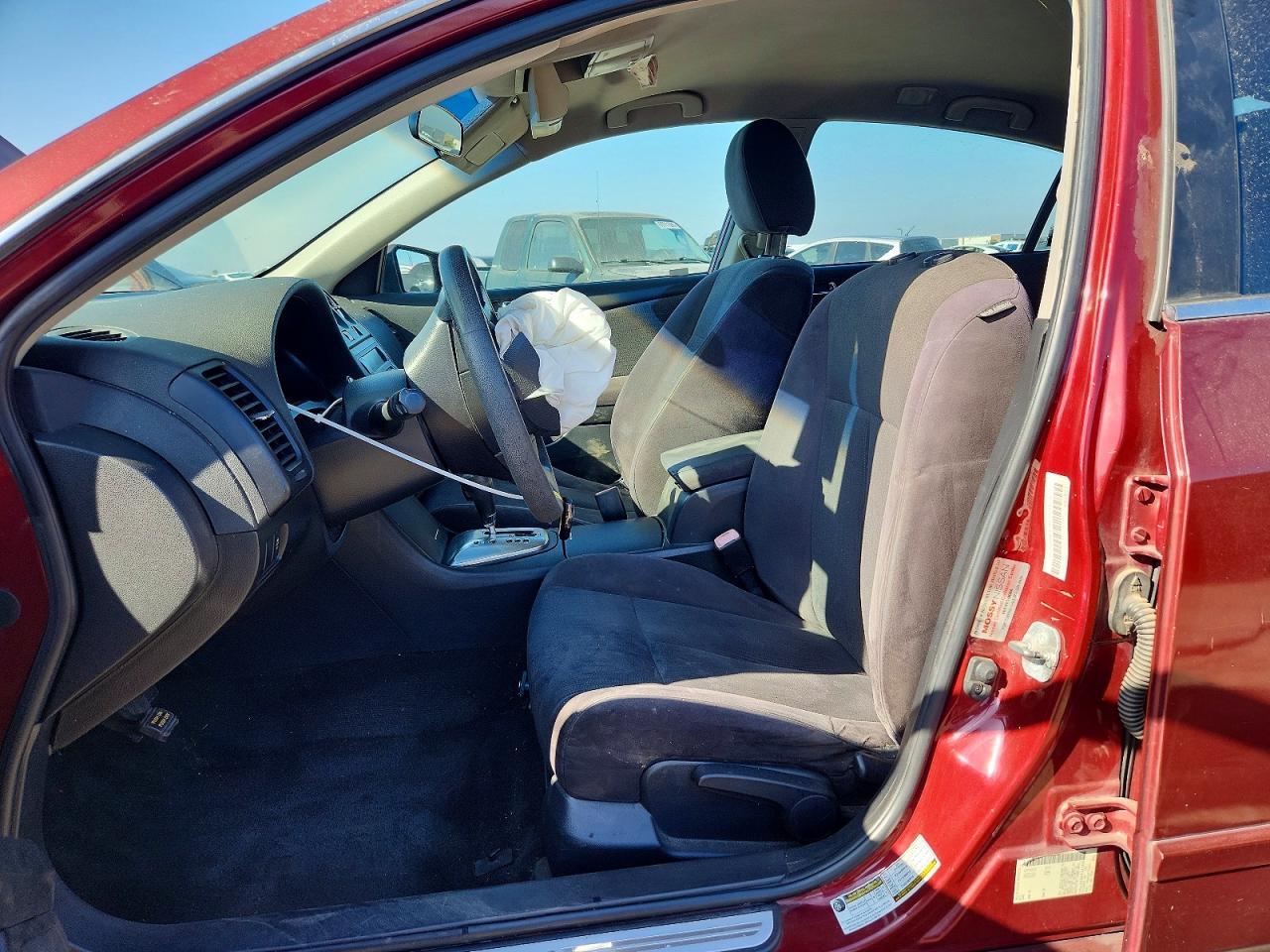 2011 Nissan Altima 2.5 - Фото 7