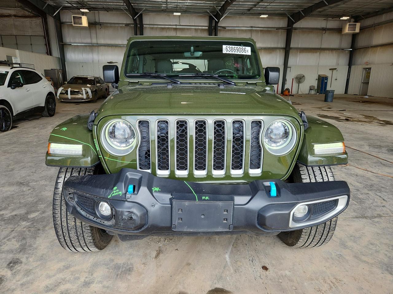 2023 Jeep Wrangler Sahara 4Xe - Image 5