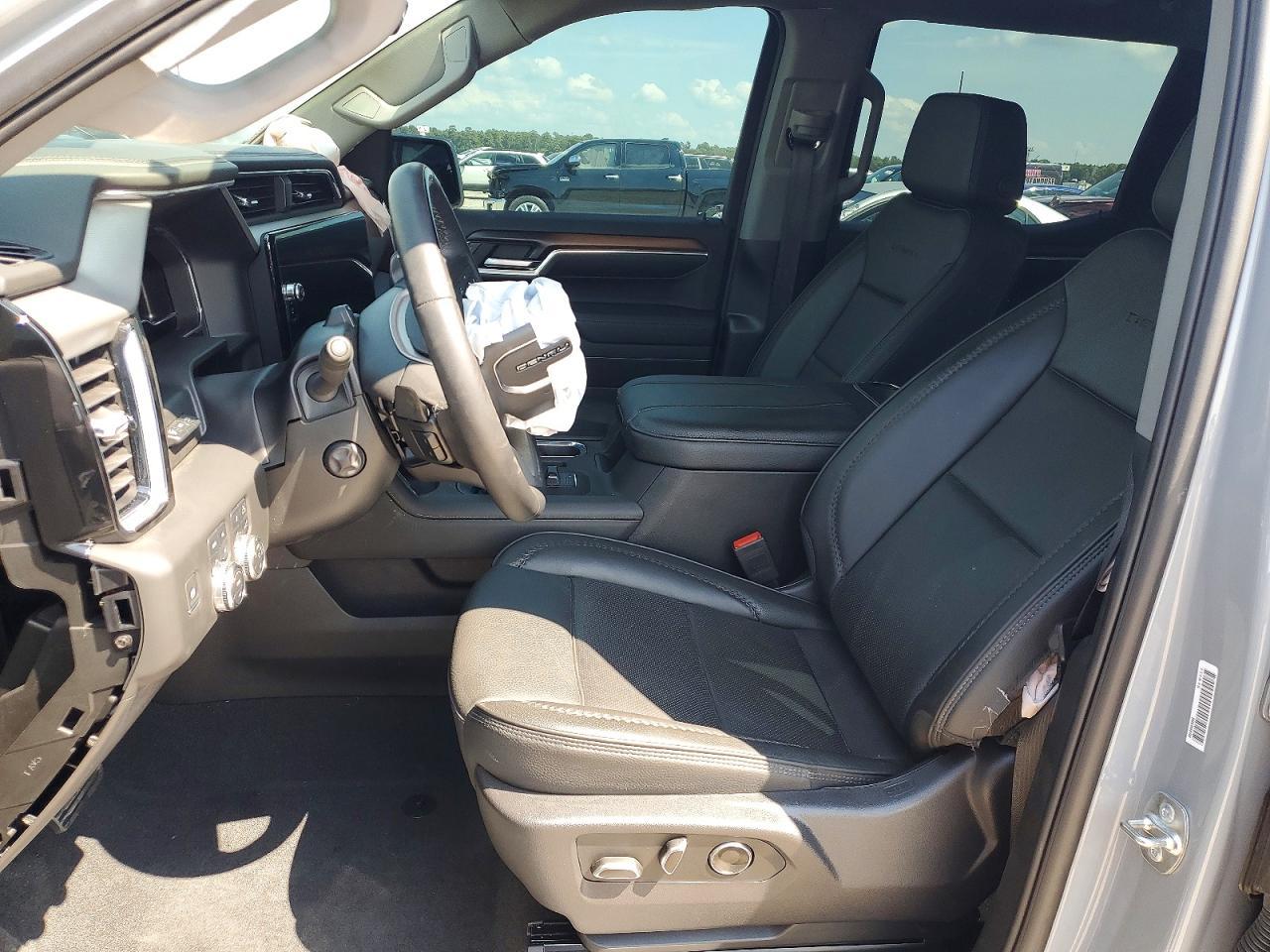 2025 GMC Sierra K1500 Denali - Фото 7