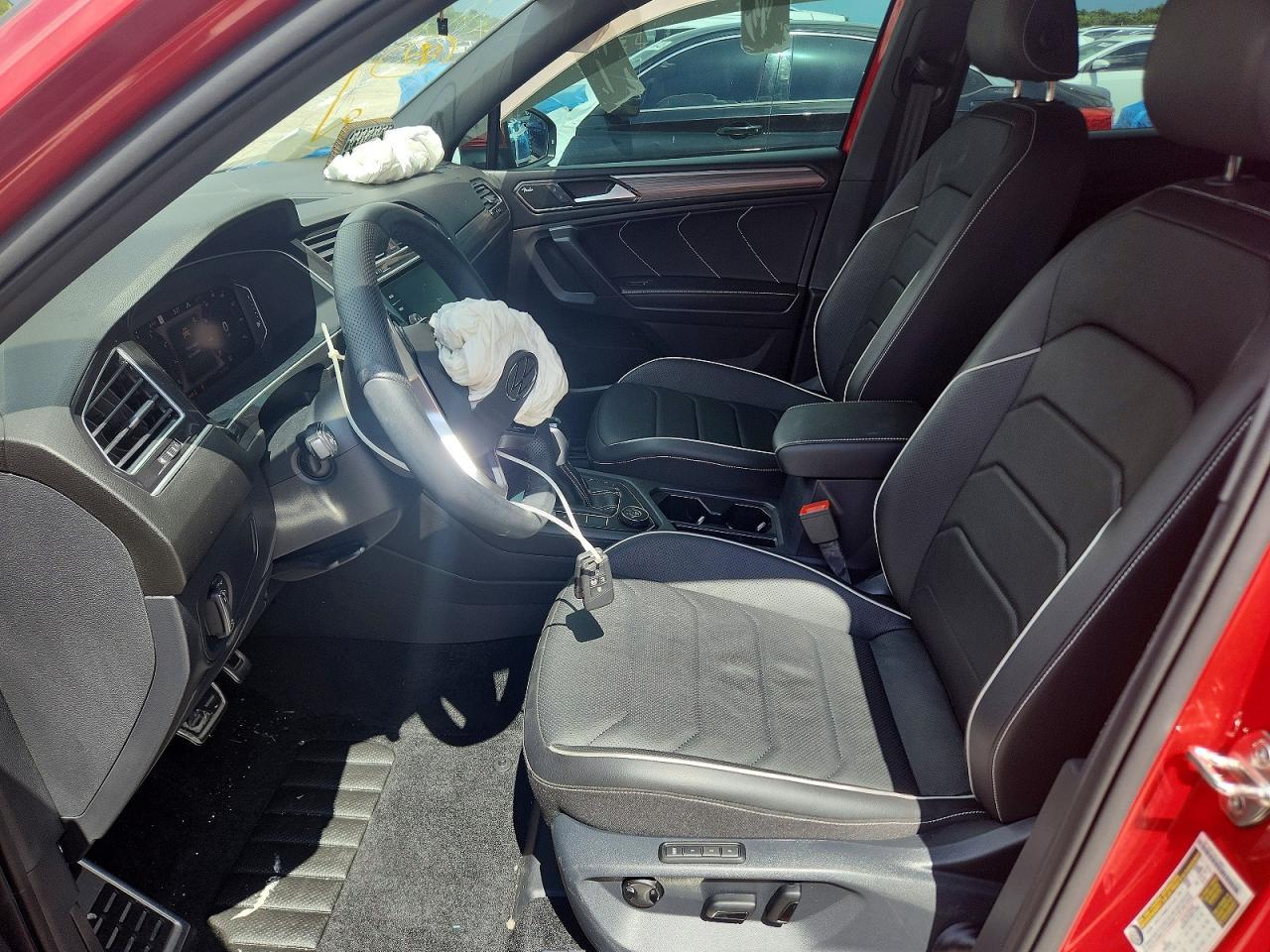 2024 Volkswagen Tiguan Sel R-Line Black - Фото 7