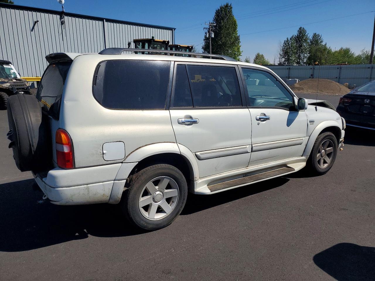 2002 Suzuki Xl7 - Image 3