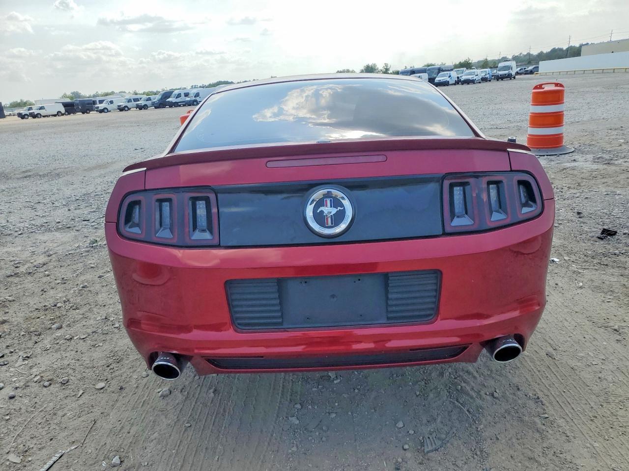 2014 Ford Mustang - Image 6