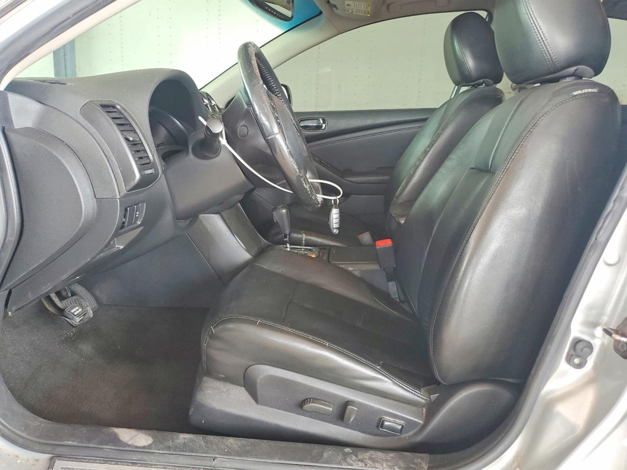 2010 Nissan Altima Sr - Фото 7