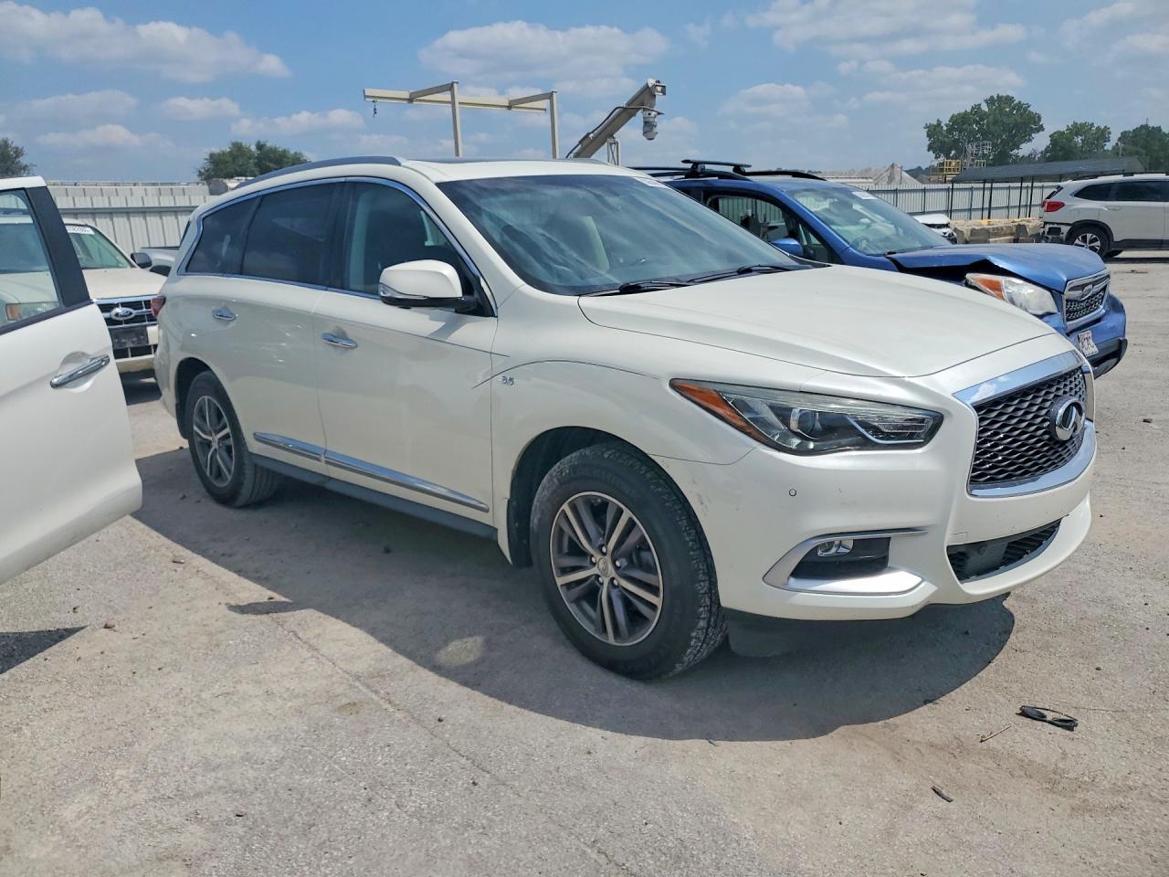 2016 Infiniti Qx60 Base - Image 4