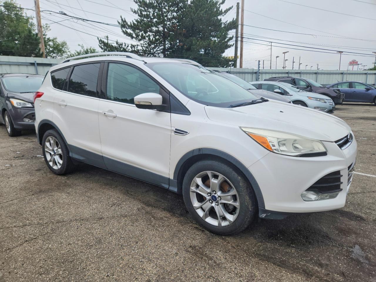 2015 Ford Escape Titanium - Image 4