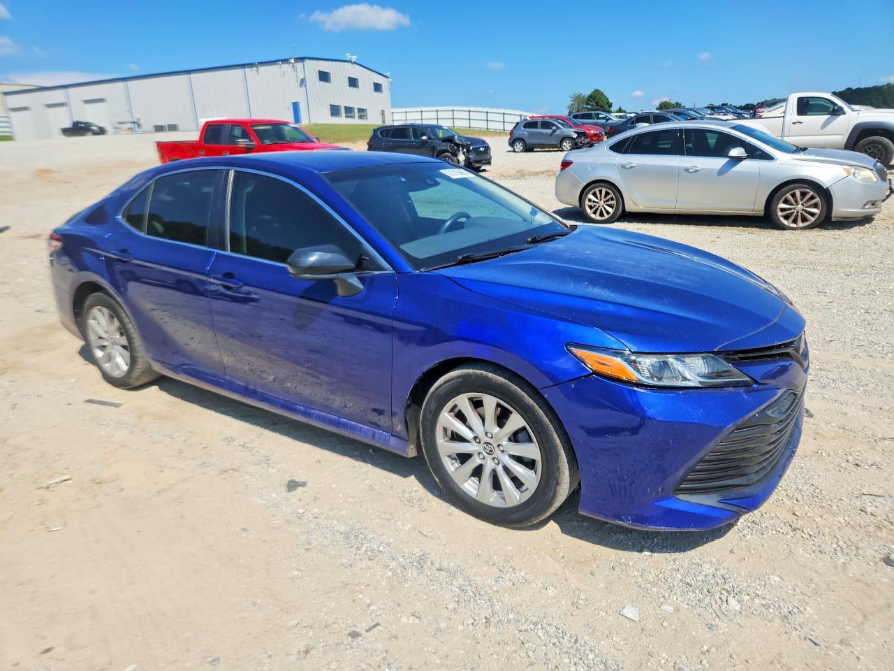 2018 Toyota Camry Le - Фото 4