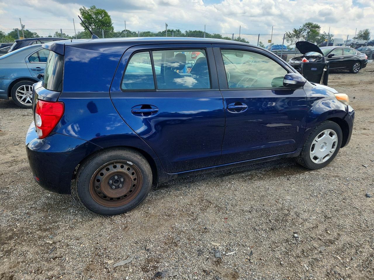 2012 Scion Xd Base - Фото 3