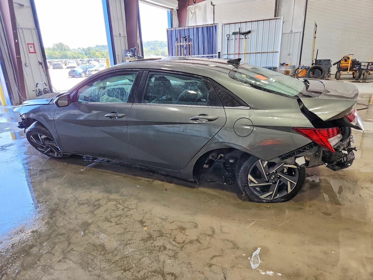 2024 Hyundai Elantra Sel - Фото 2