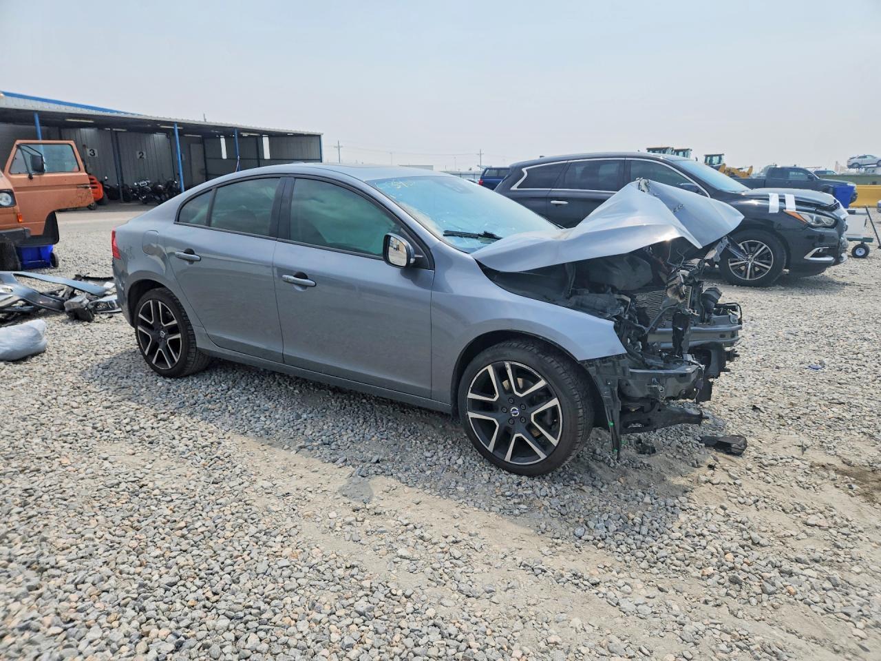 2017 Volvo S60 - Image 4