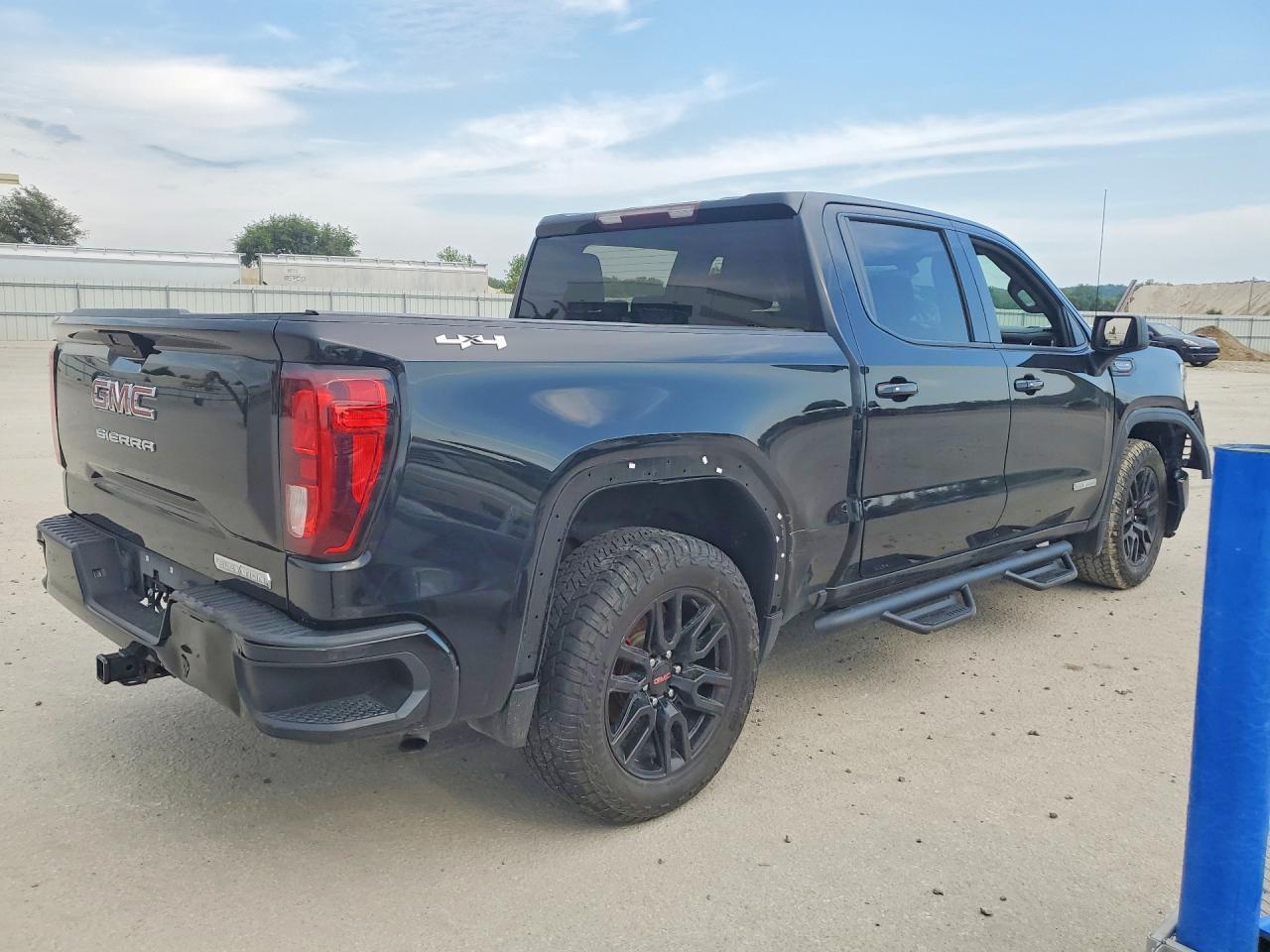 2021 GMC Sierra K1500 Elevation - Фото 3