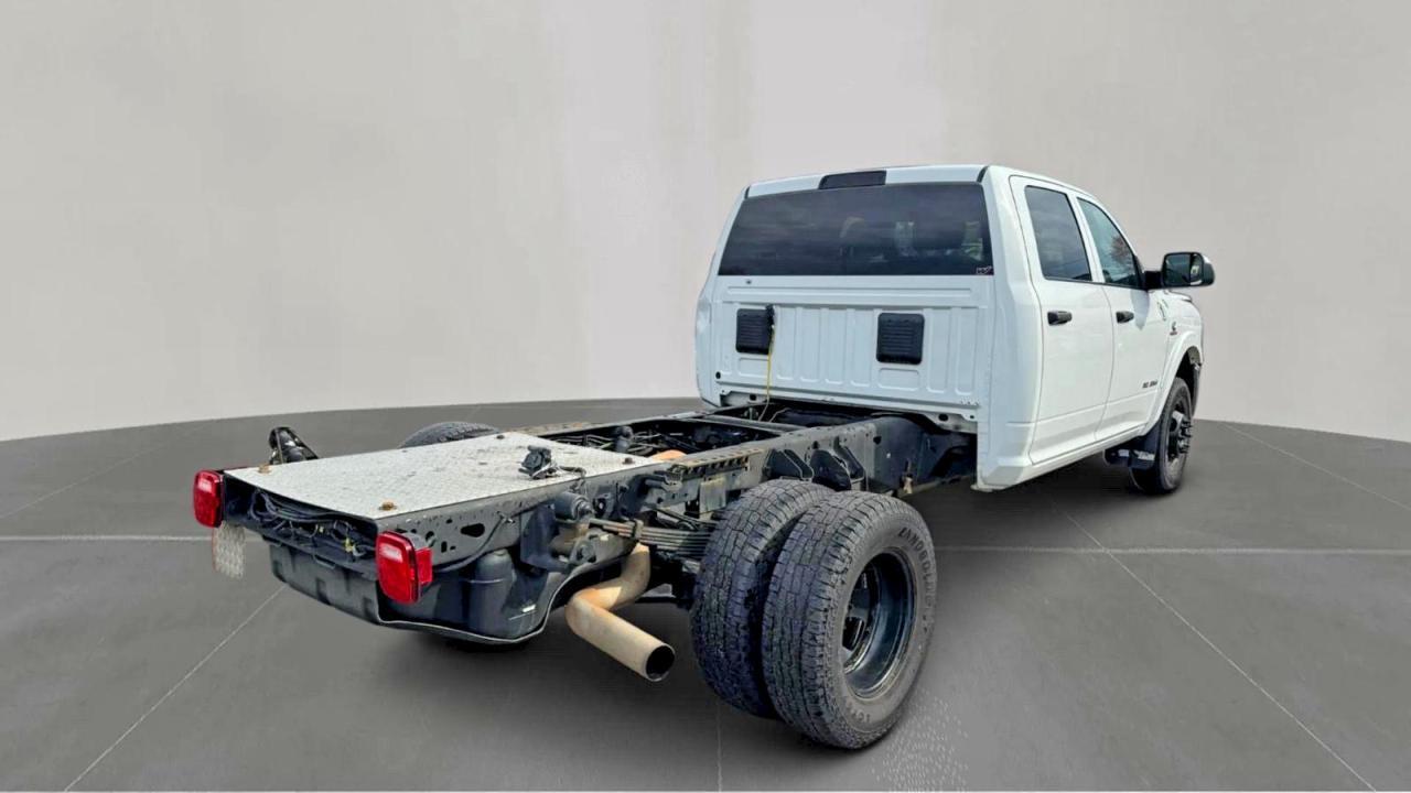 2022 Ram 3500 - Image 4