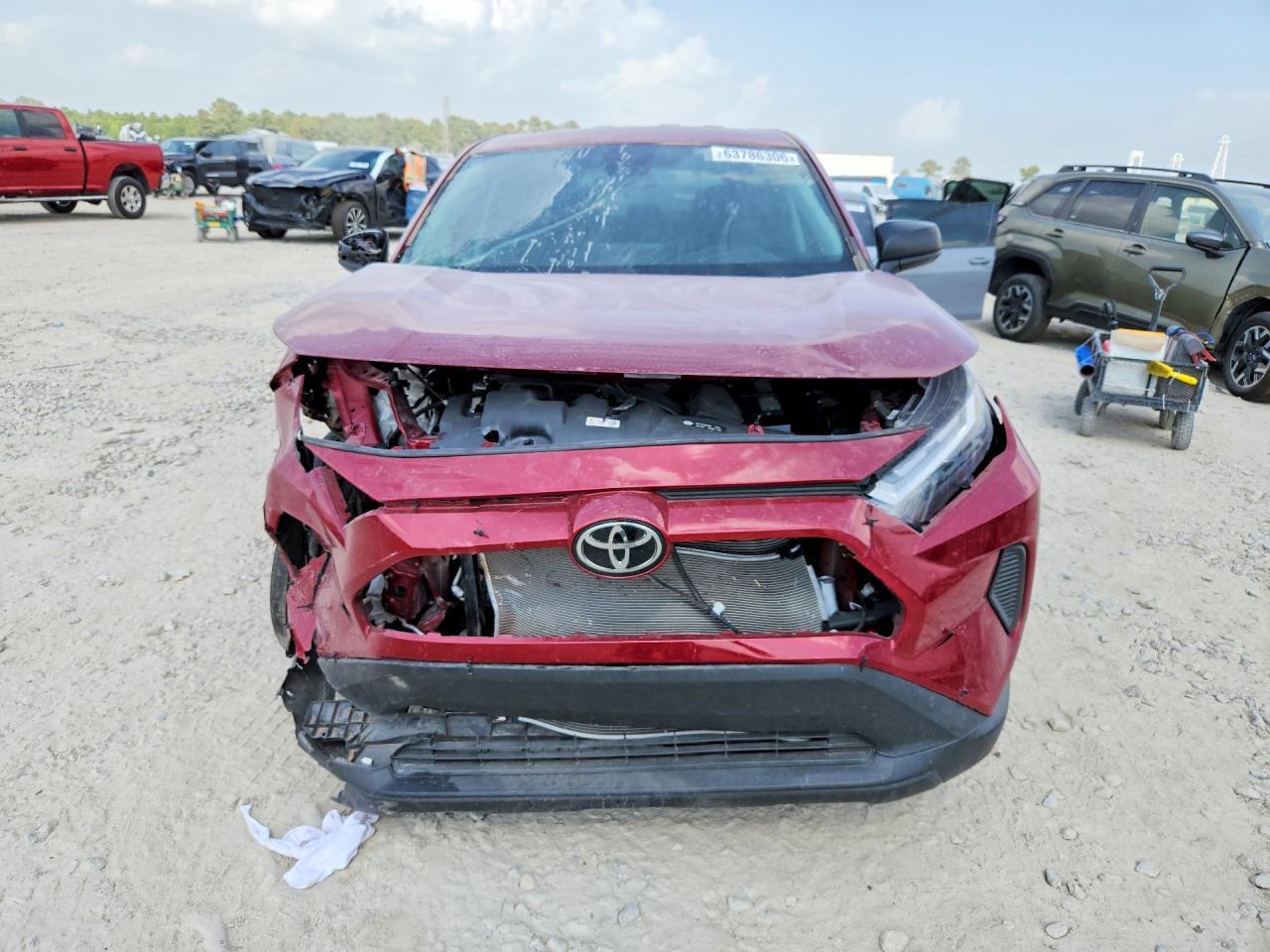 2025 Toyota Rav4 Le - Фото 5