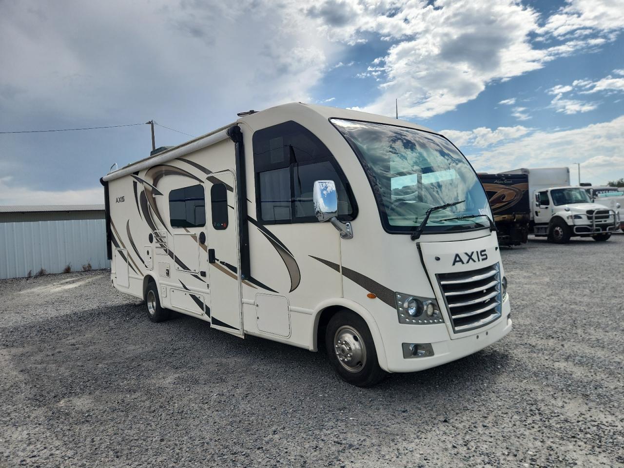 2017 Axis Rv