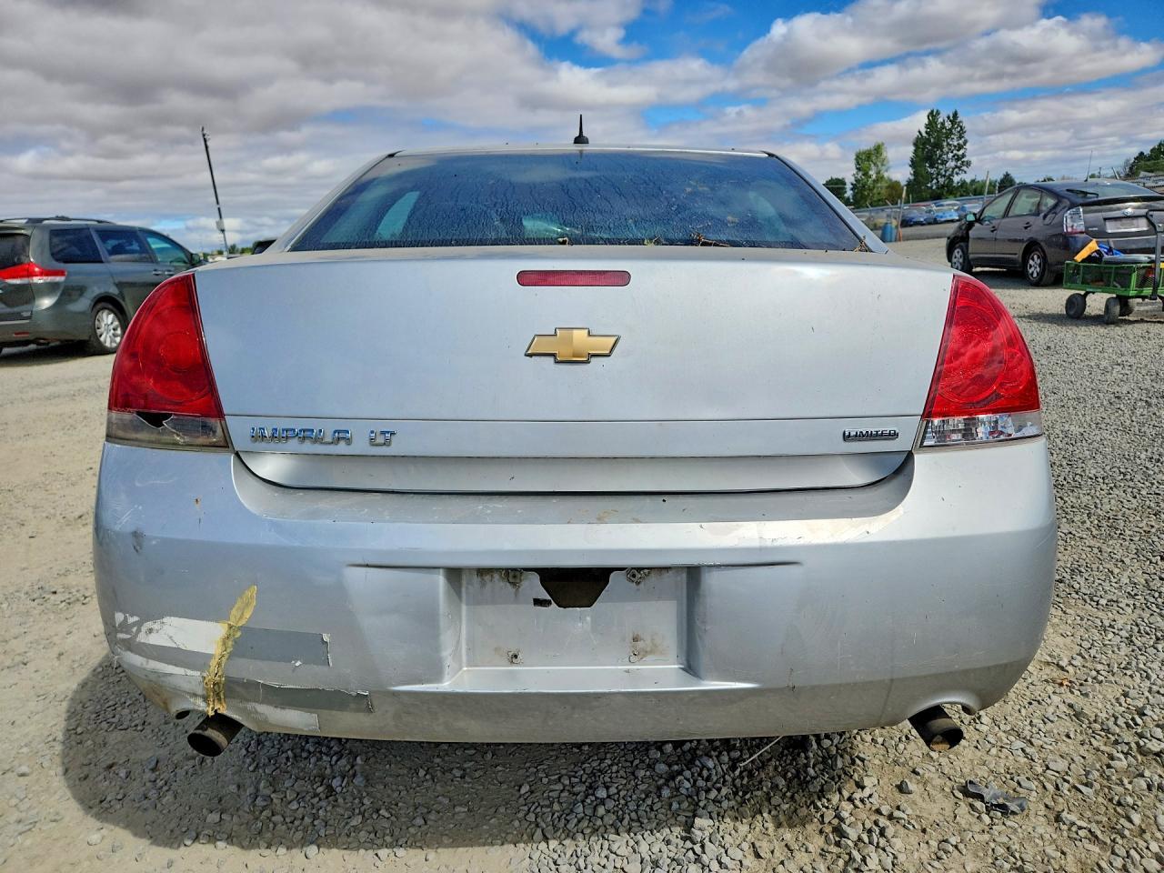 2014 Chevrolet Impala Limited Lt - Image 6
