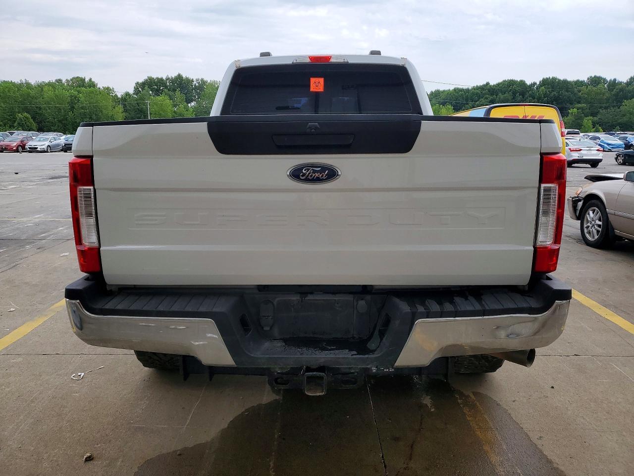 2020 Ford F250 Super Duty - Фото 6