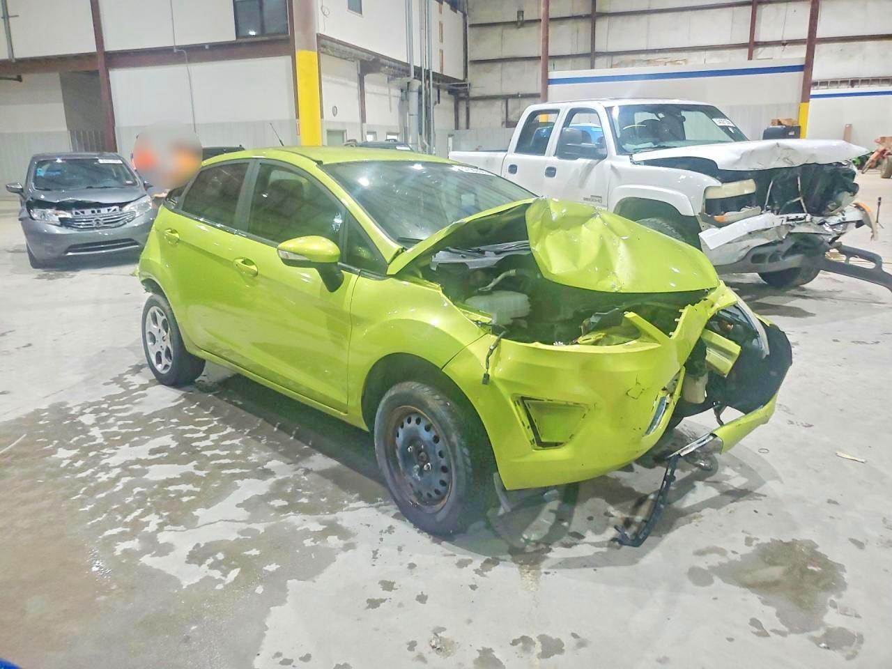 2011 Ford Fiesta Sel - Фото 4