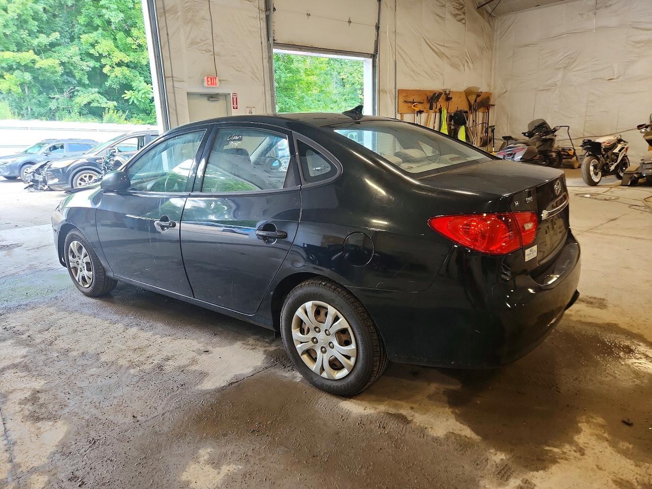 2010 Hyundai Elantra Gls - Фото 2