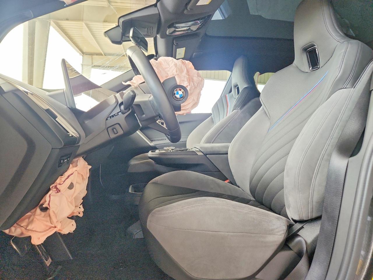 2026 BMW Ix xDrive60 - Image 7